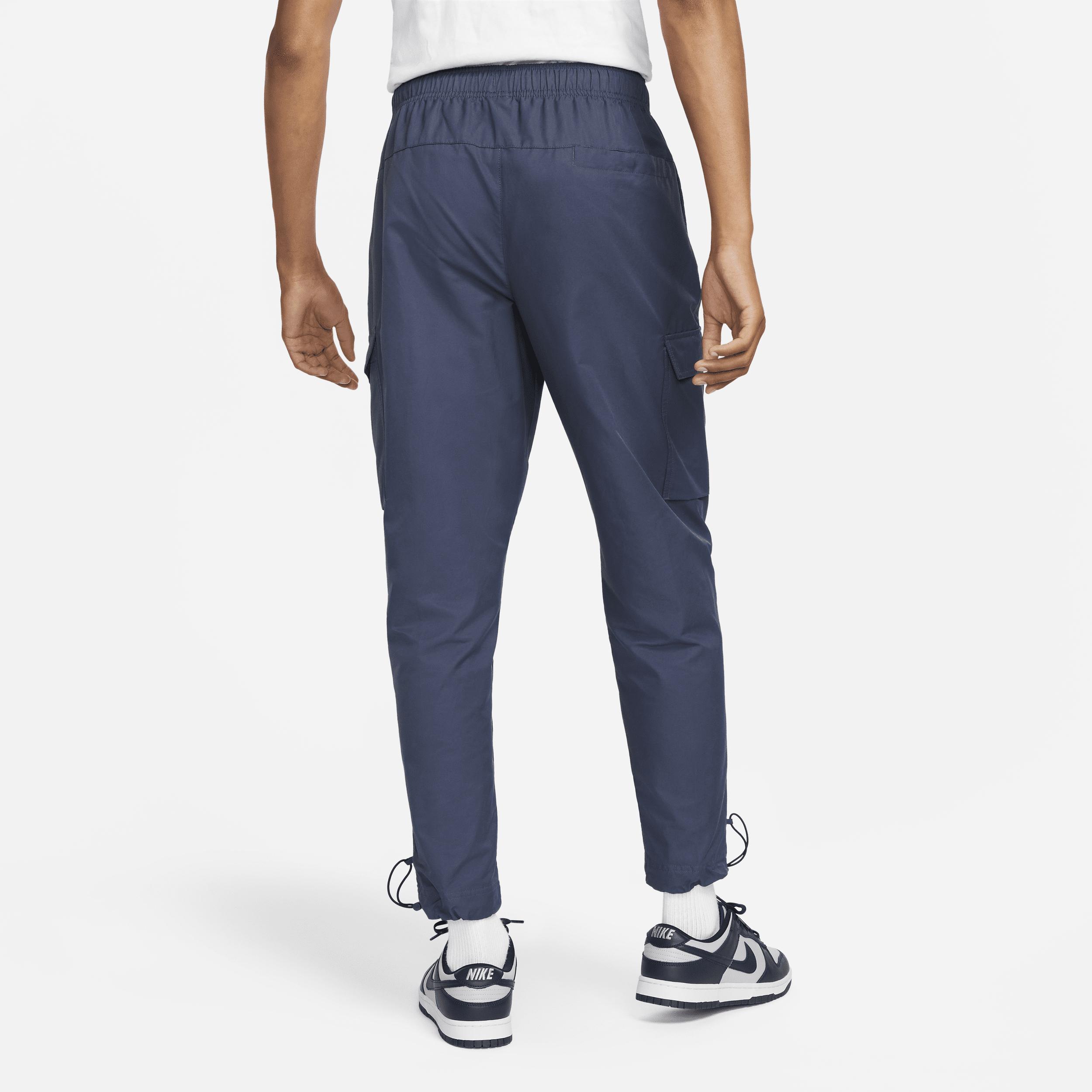 Nike Sportswear Repeat Men's Woven Pants