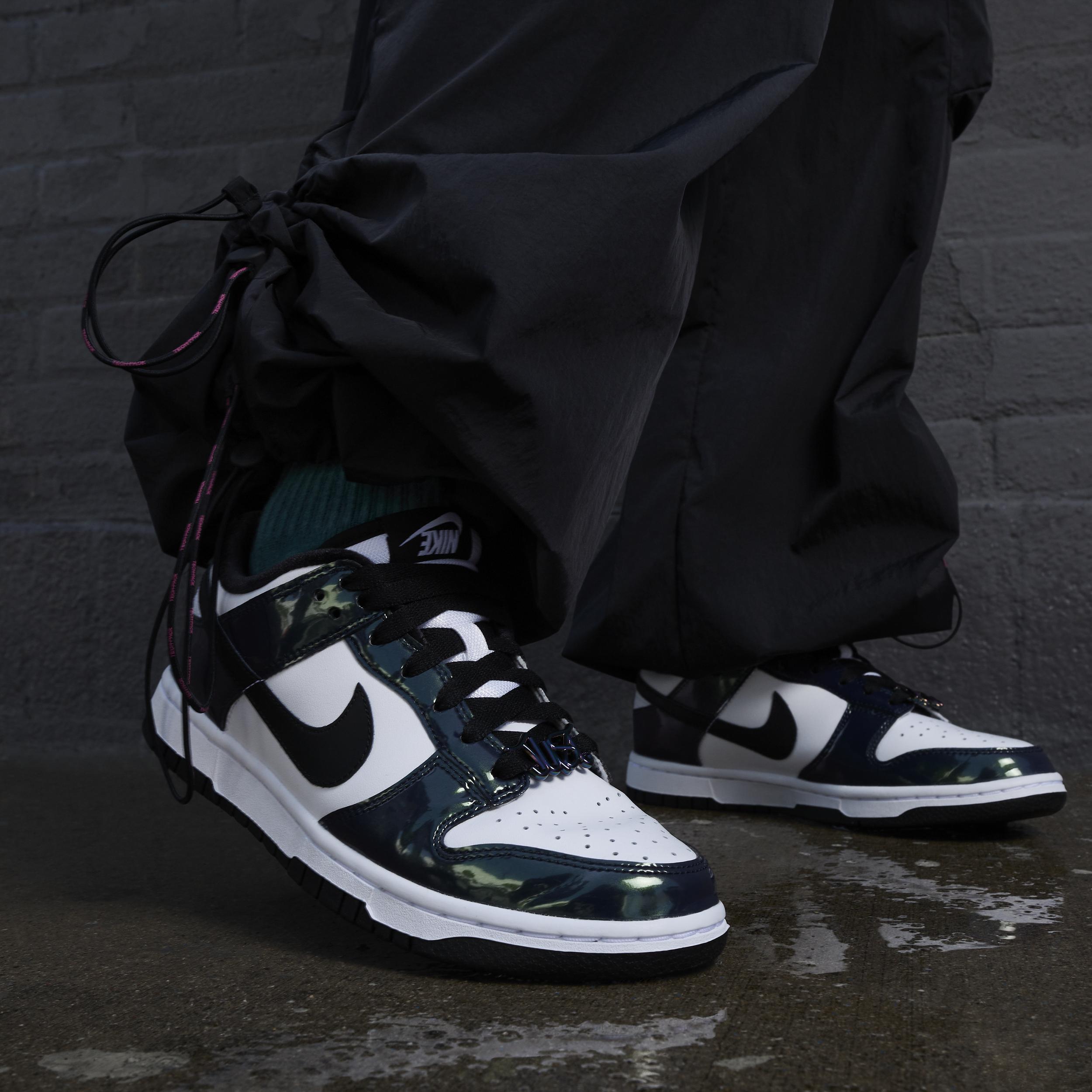 Black just do it shoes online