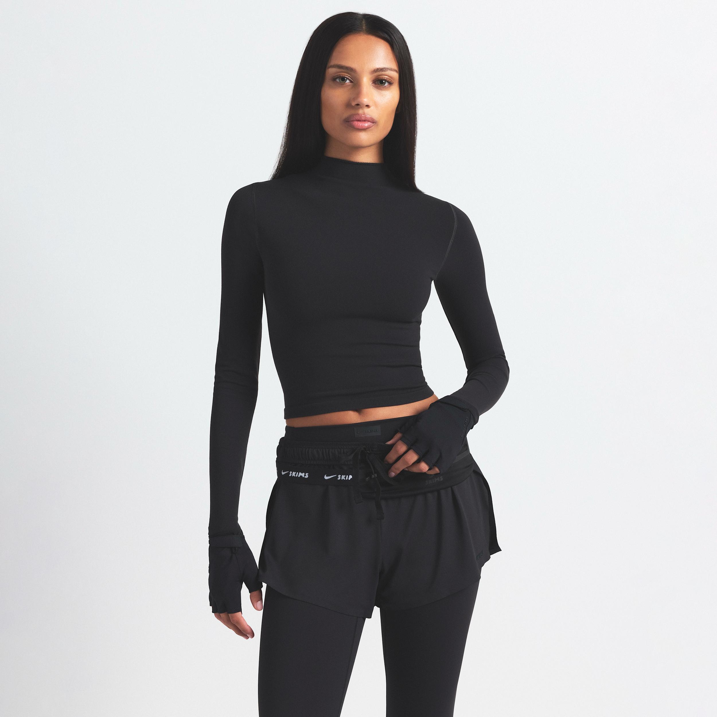 Nike Skims Vintage Seamless Mock-Neck Crop Top in Black | Lyst