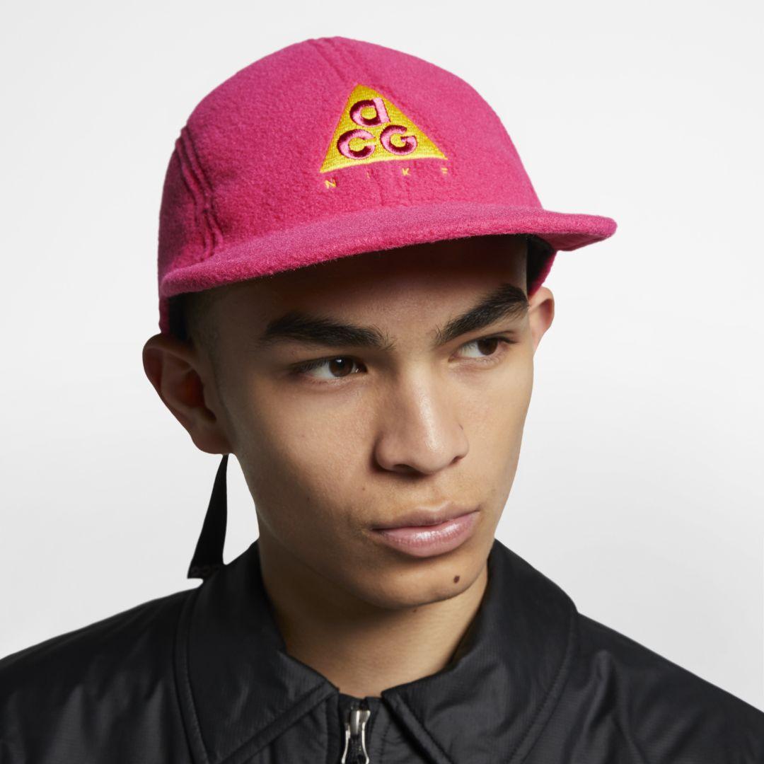 nike acg aw84 fleece 4 panel cap nike acg aw84 fleece 4 panel cap