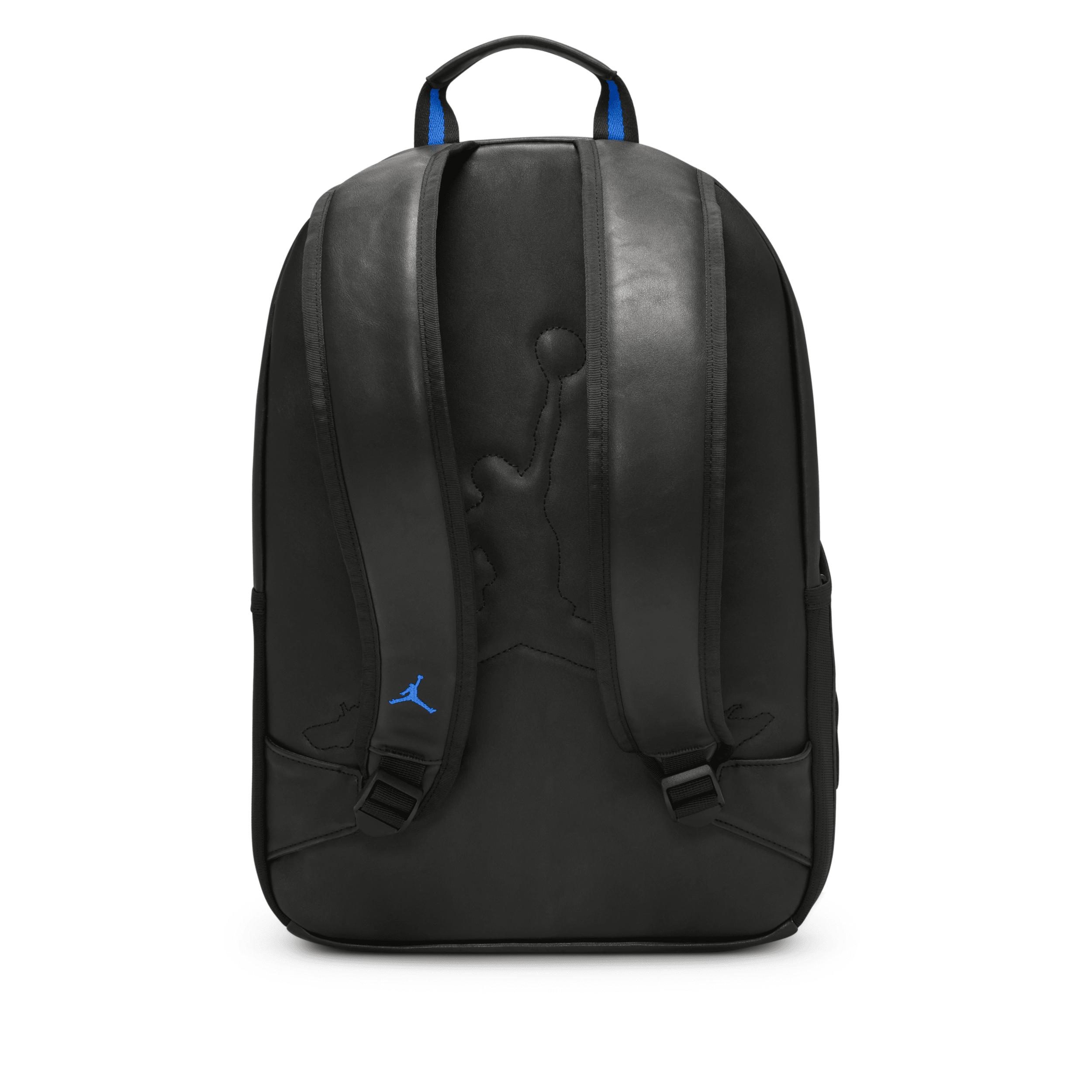 【Nike】Jordan Borough Varsity Backpack 20L ★送料関税込★ Jordan Borough Graphic Backpack (20L). Nike.com
