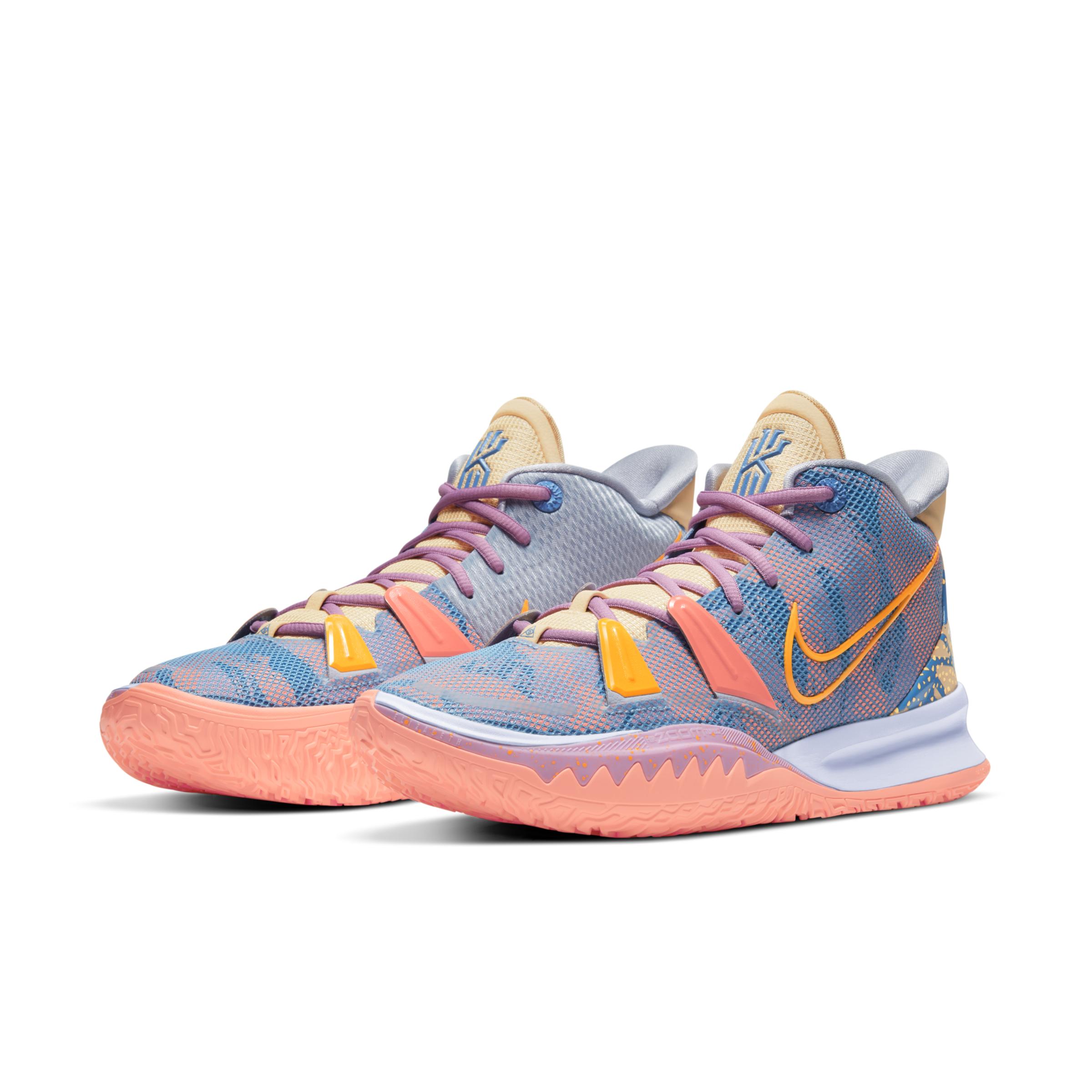 Scarpa da basket Kyrie 7