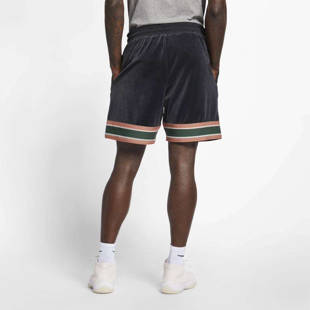 jordan gold chain shorts