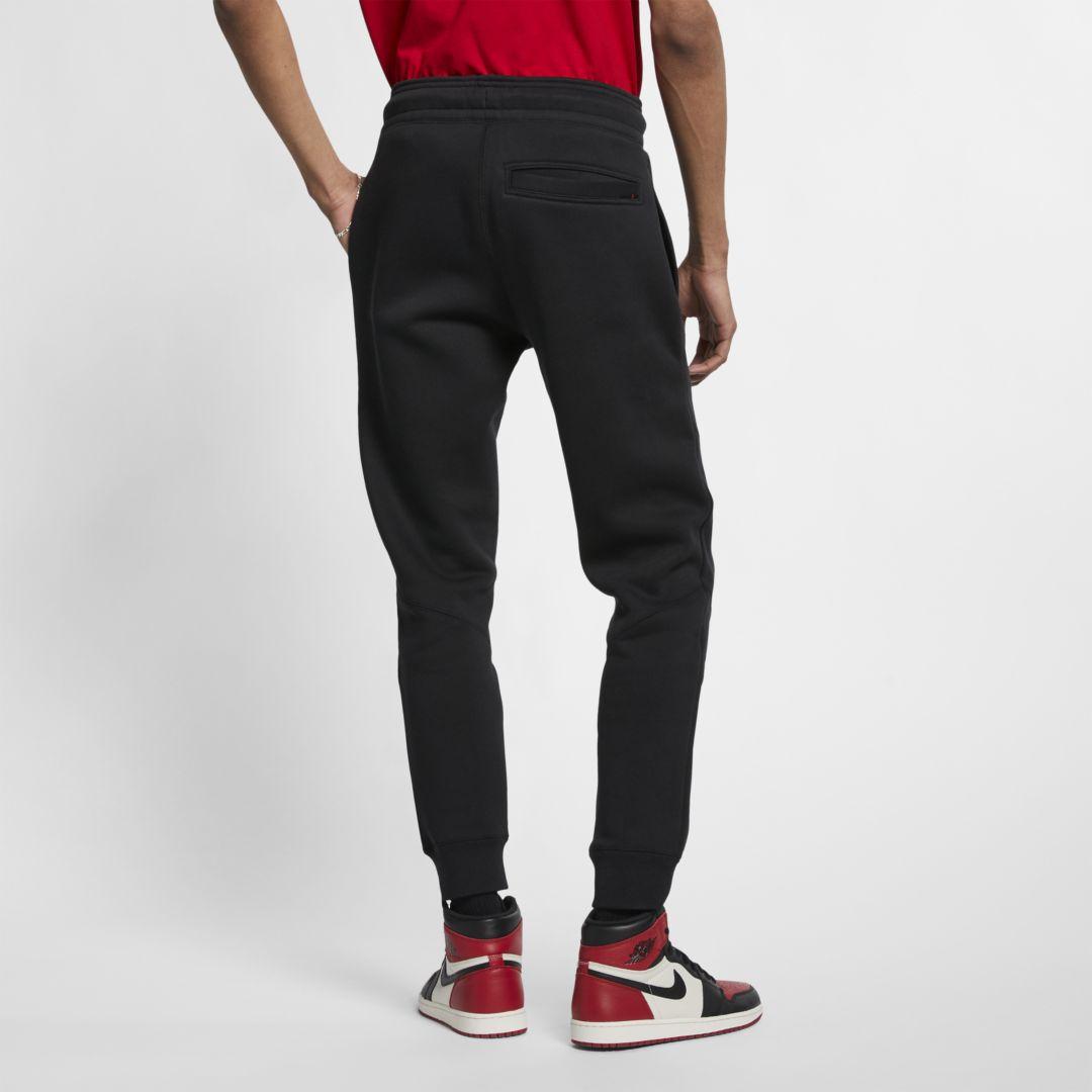 Nike Jordan Wings Fleece Pants in Black 
