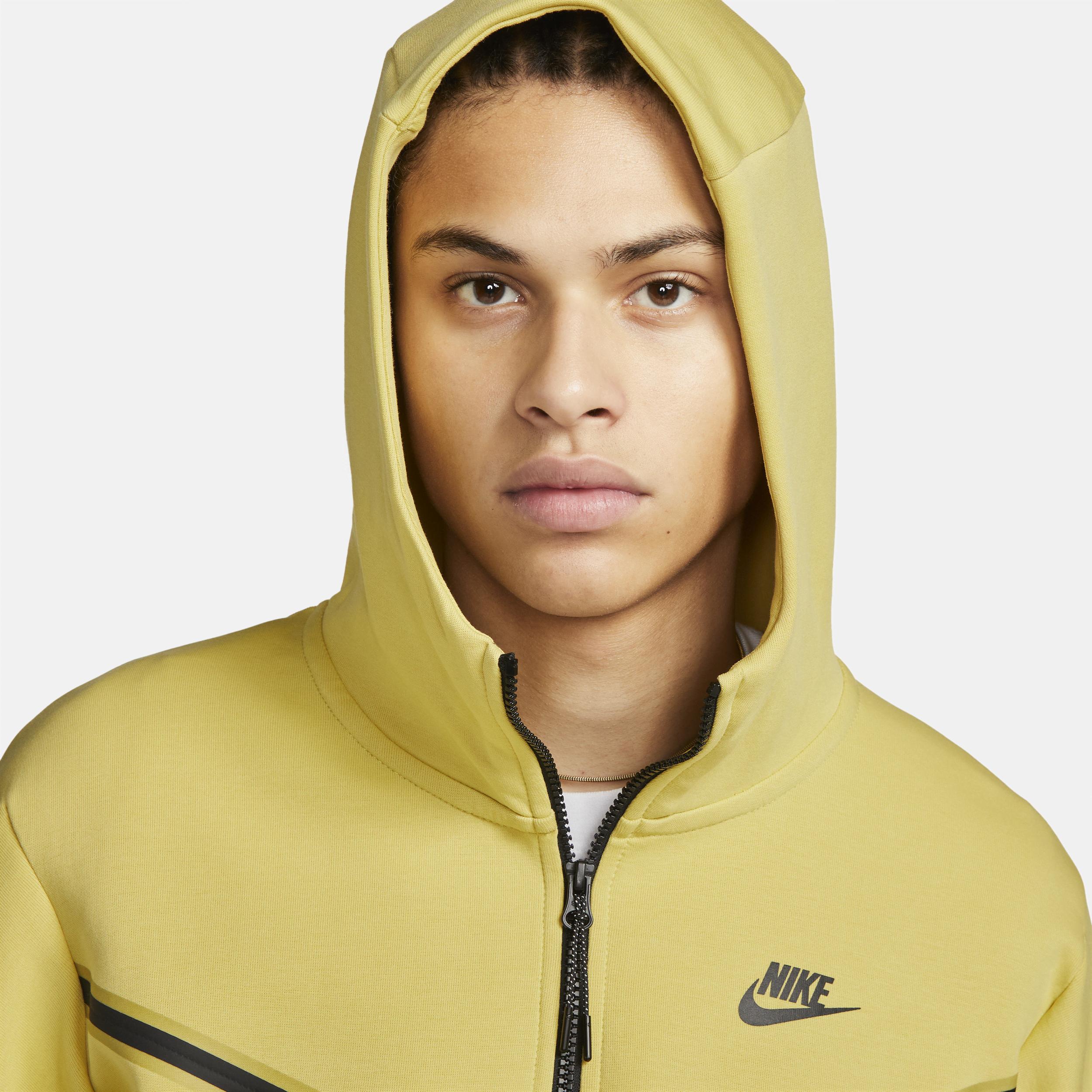 Nike tech fleece hoodie yellow hotsell