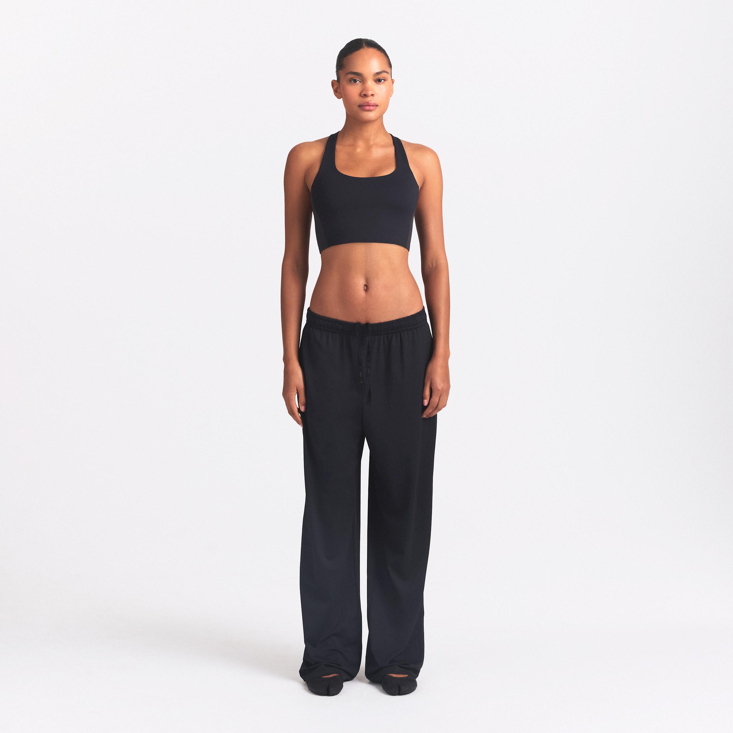 Nike Skims Airy Wide-Leg Pants in Black | Lyst