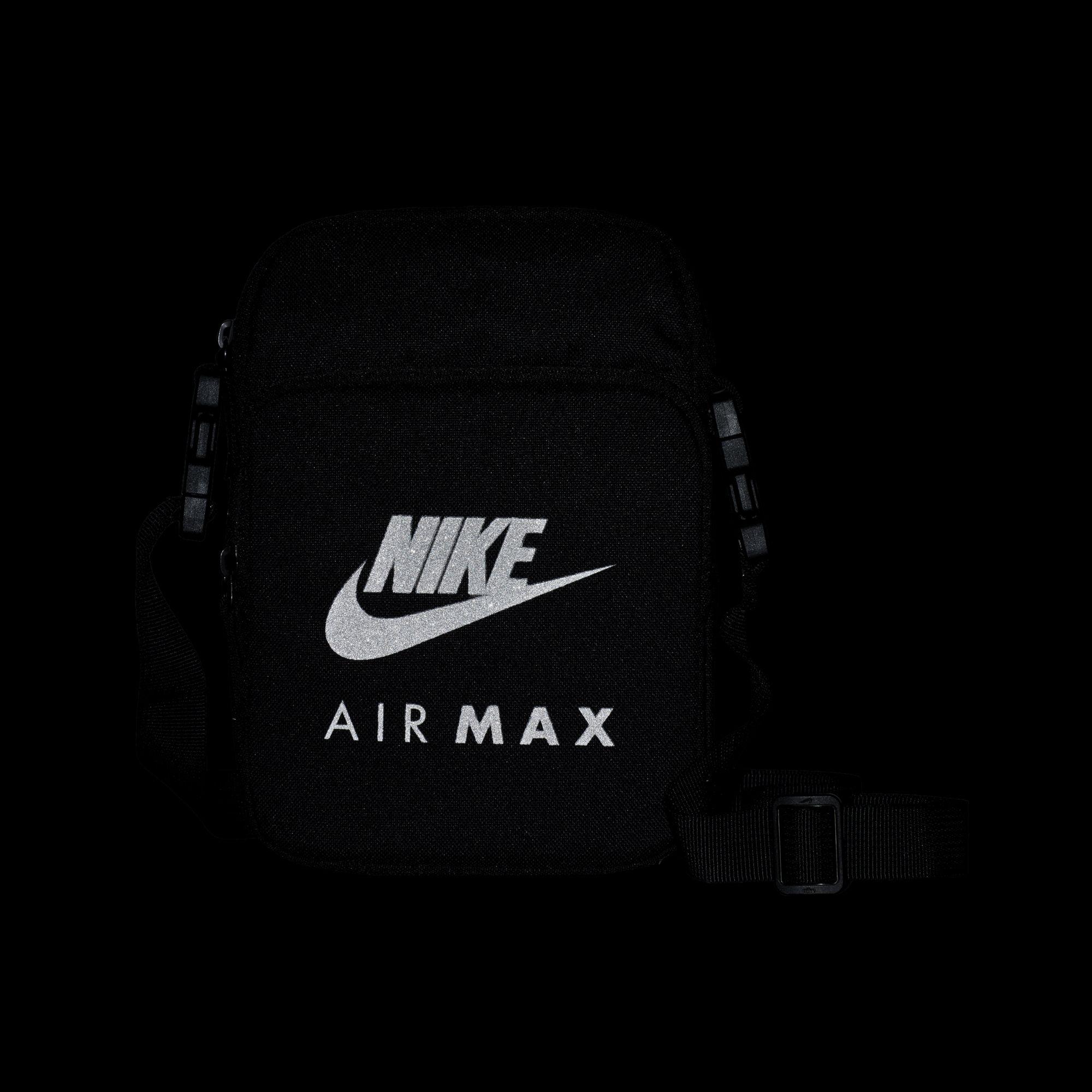 nike air max 2.0 small items crossbody bag