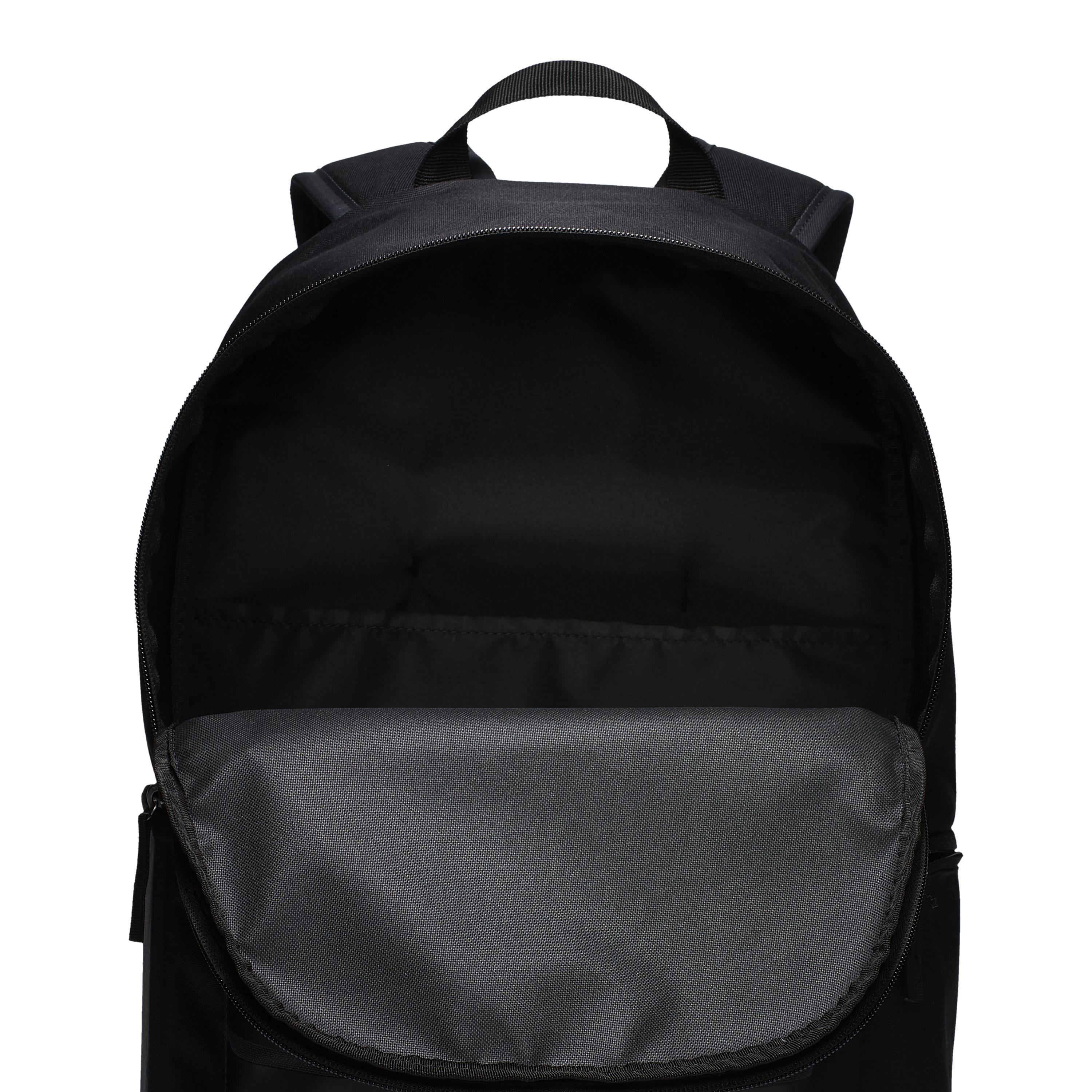 nike football backpack