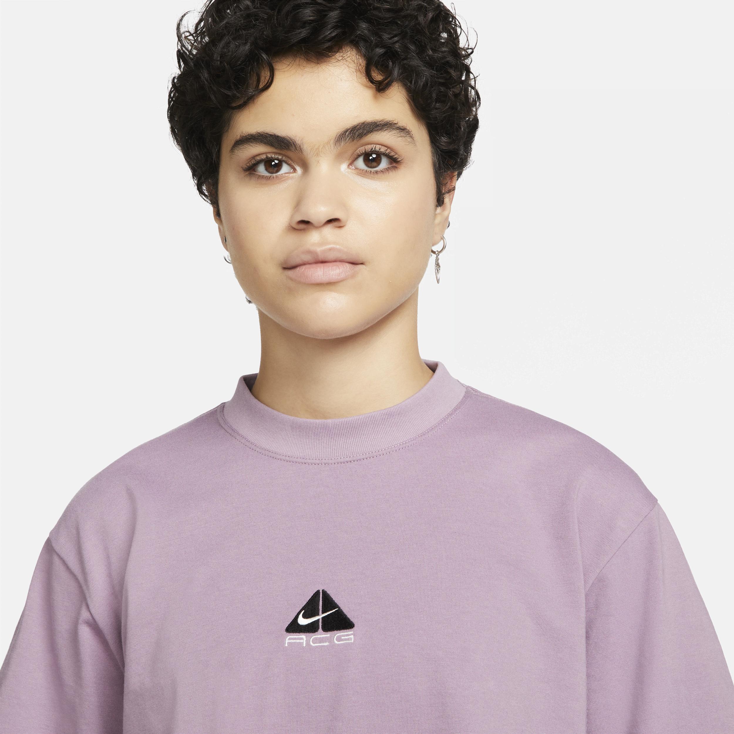 Nike Acg Short-sleeve T-shirt In Purple, | Lyst