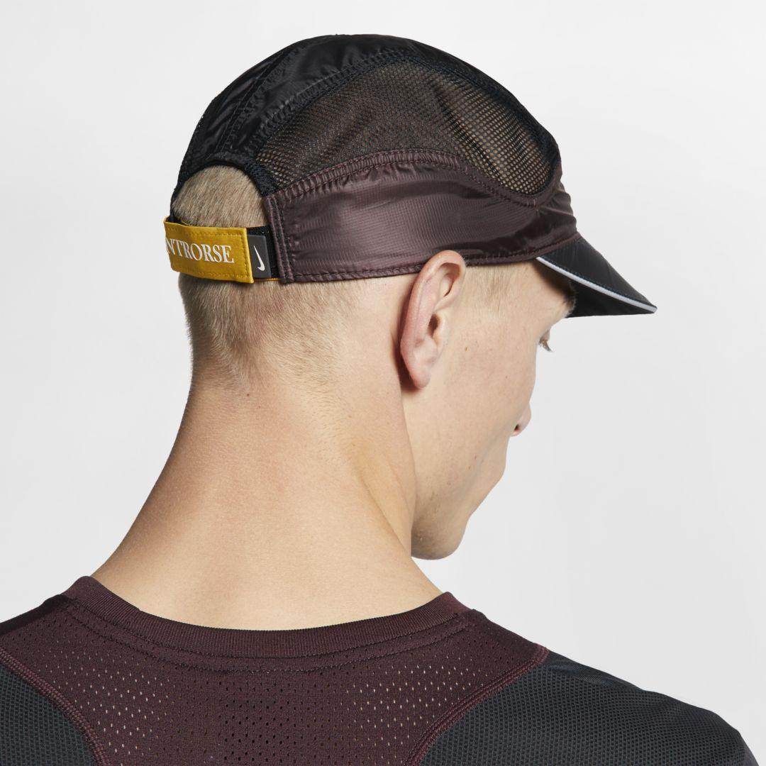 gyakusou nike cap