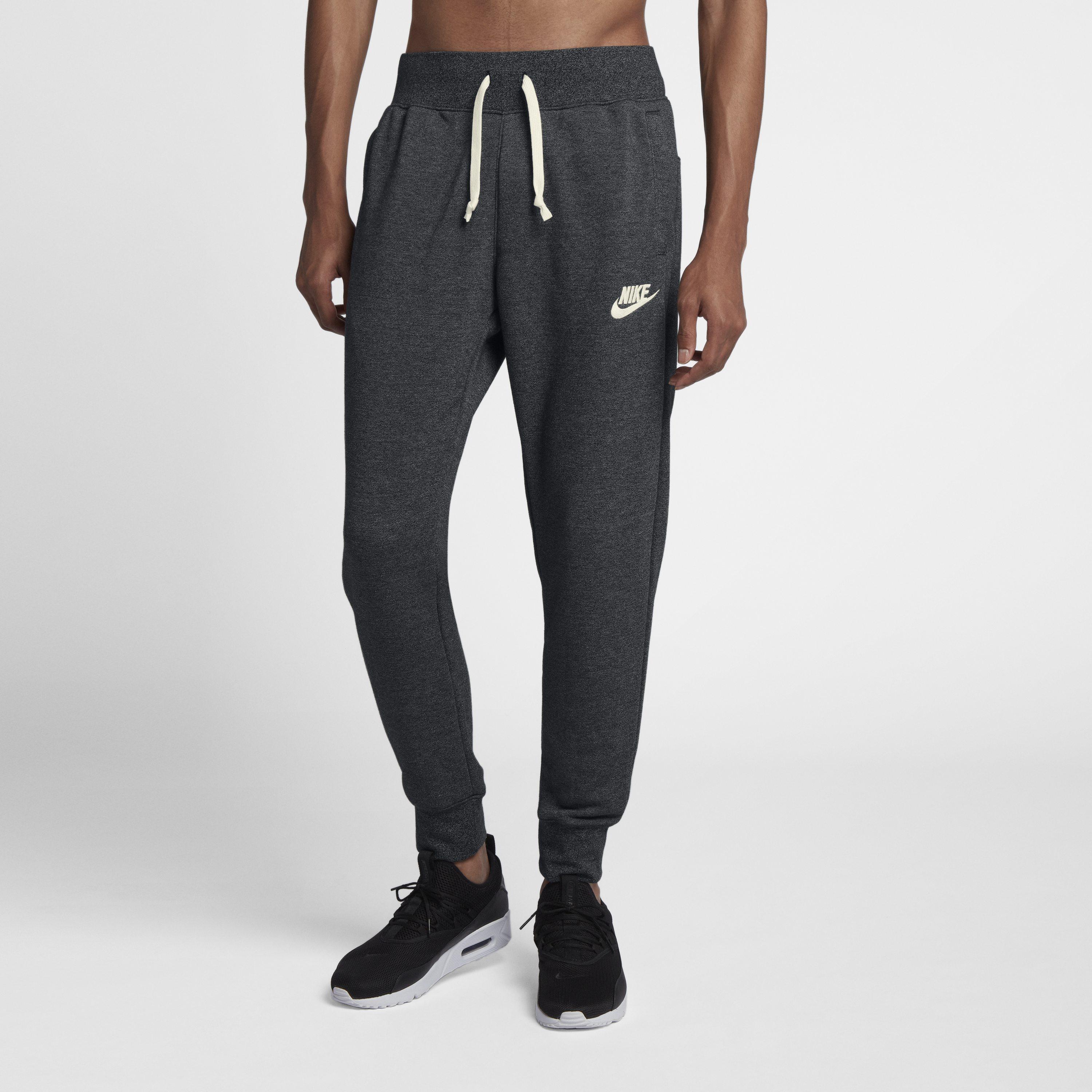 nike heritage joggers mens