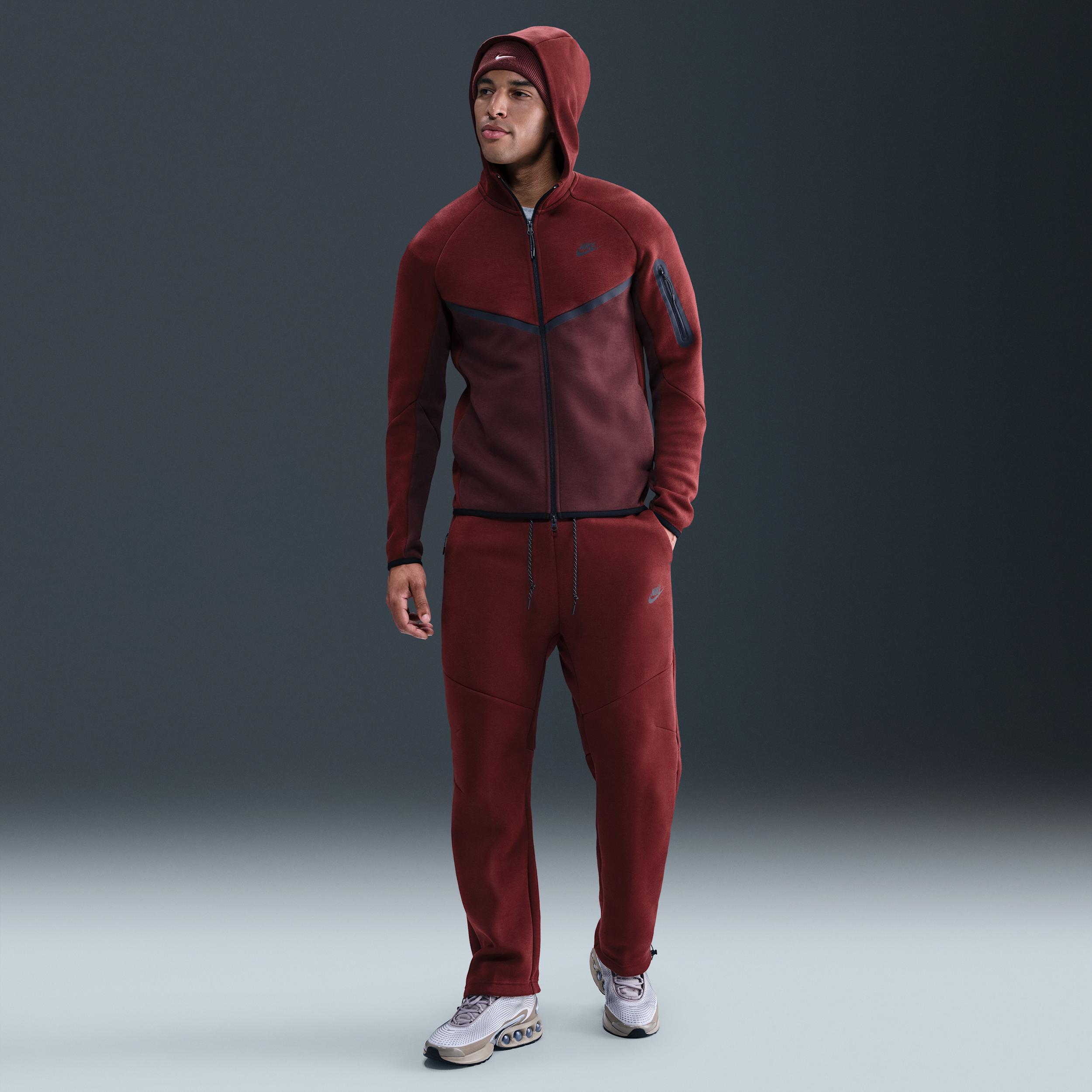 Nike Tracksuits and sweat suits for Men Online Sale up to 29