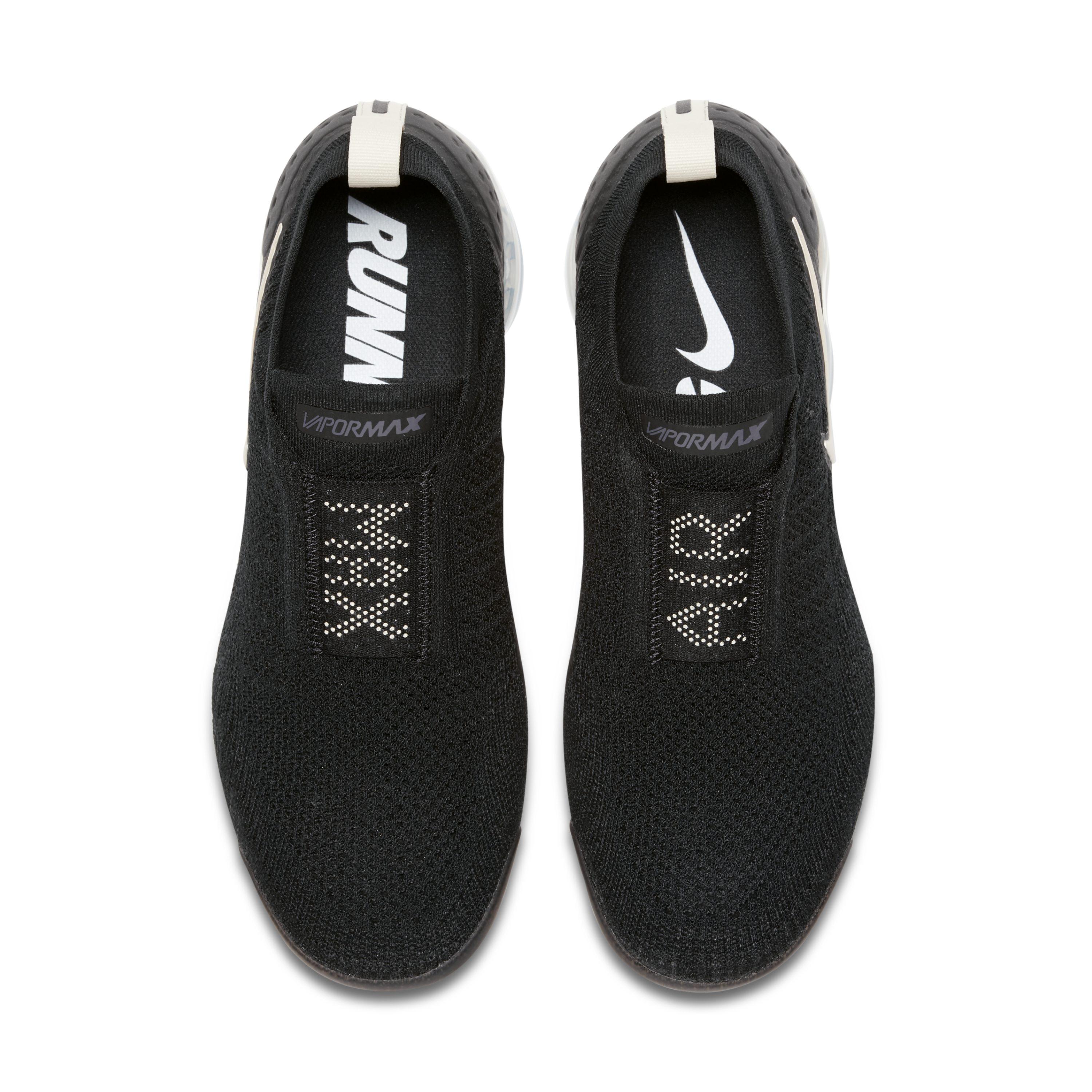 Nike Air Vapormax Flyknit Moc 2 Shoe in Black for Men | Lyst UK