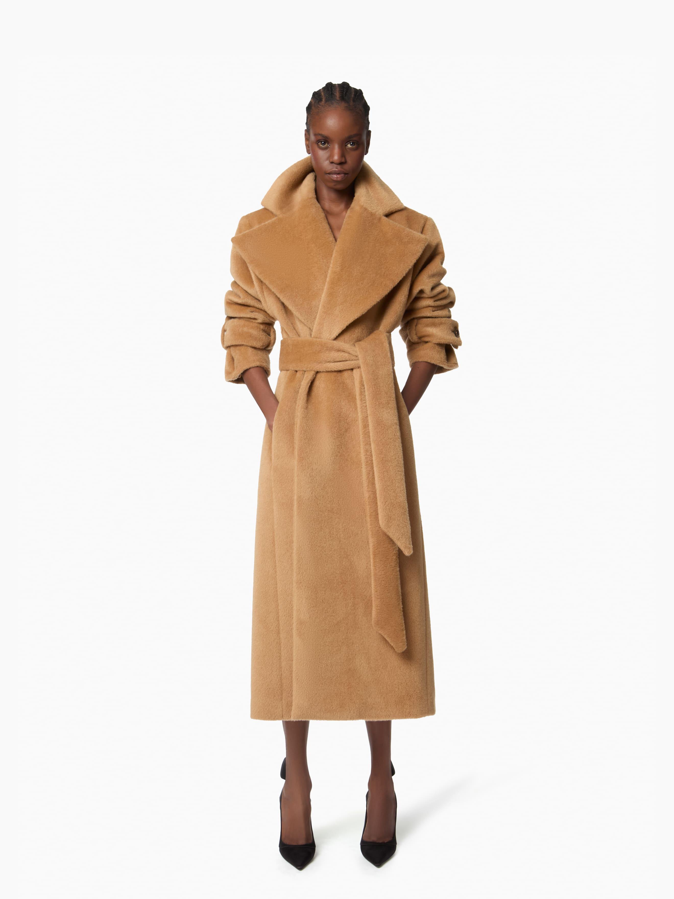 Nina Ricci オーバーサイズ コート Oversized Coat In Faux Fur in Black - Nina Ricci