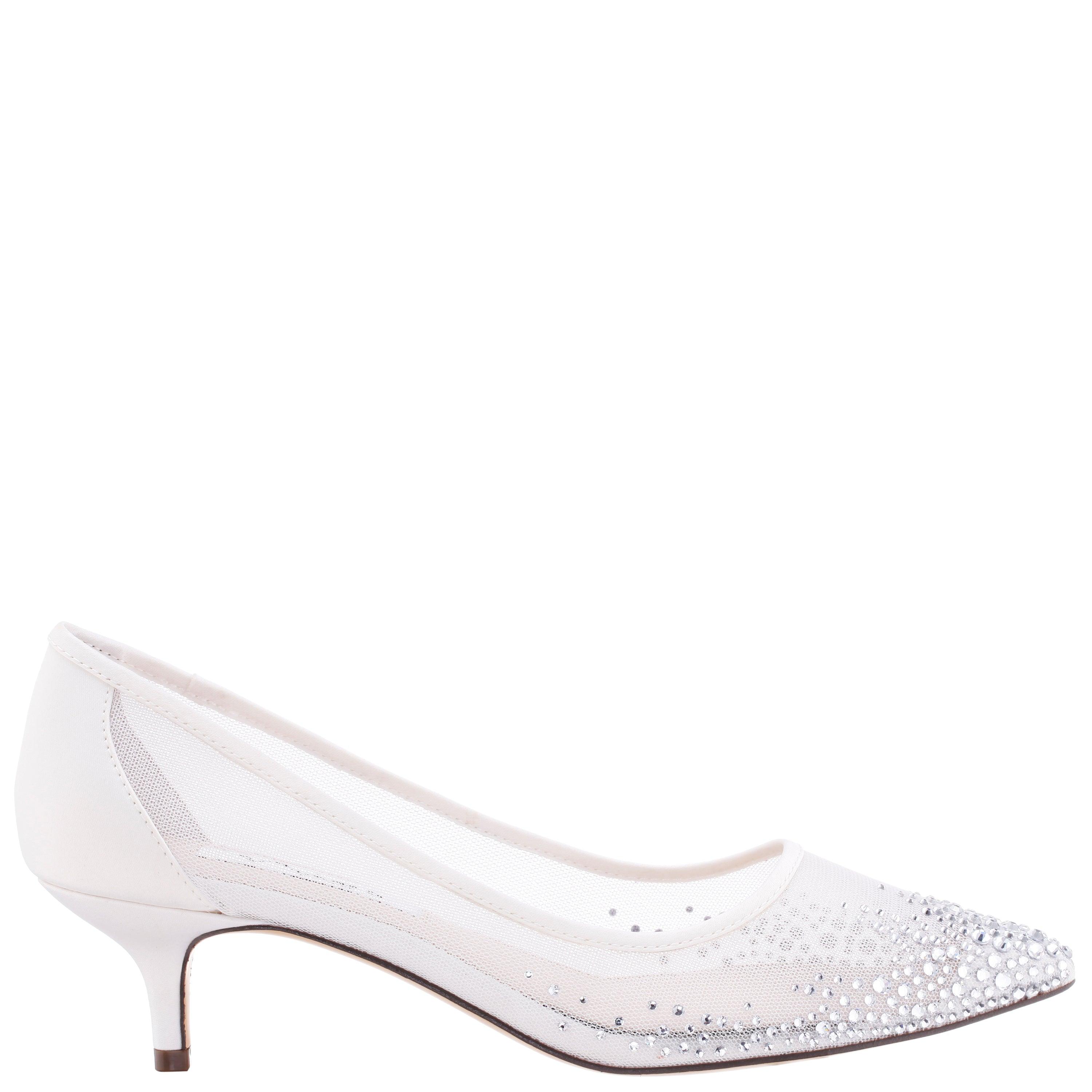 White low cheap heel pumps