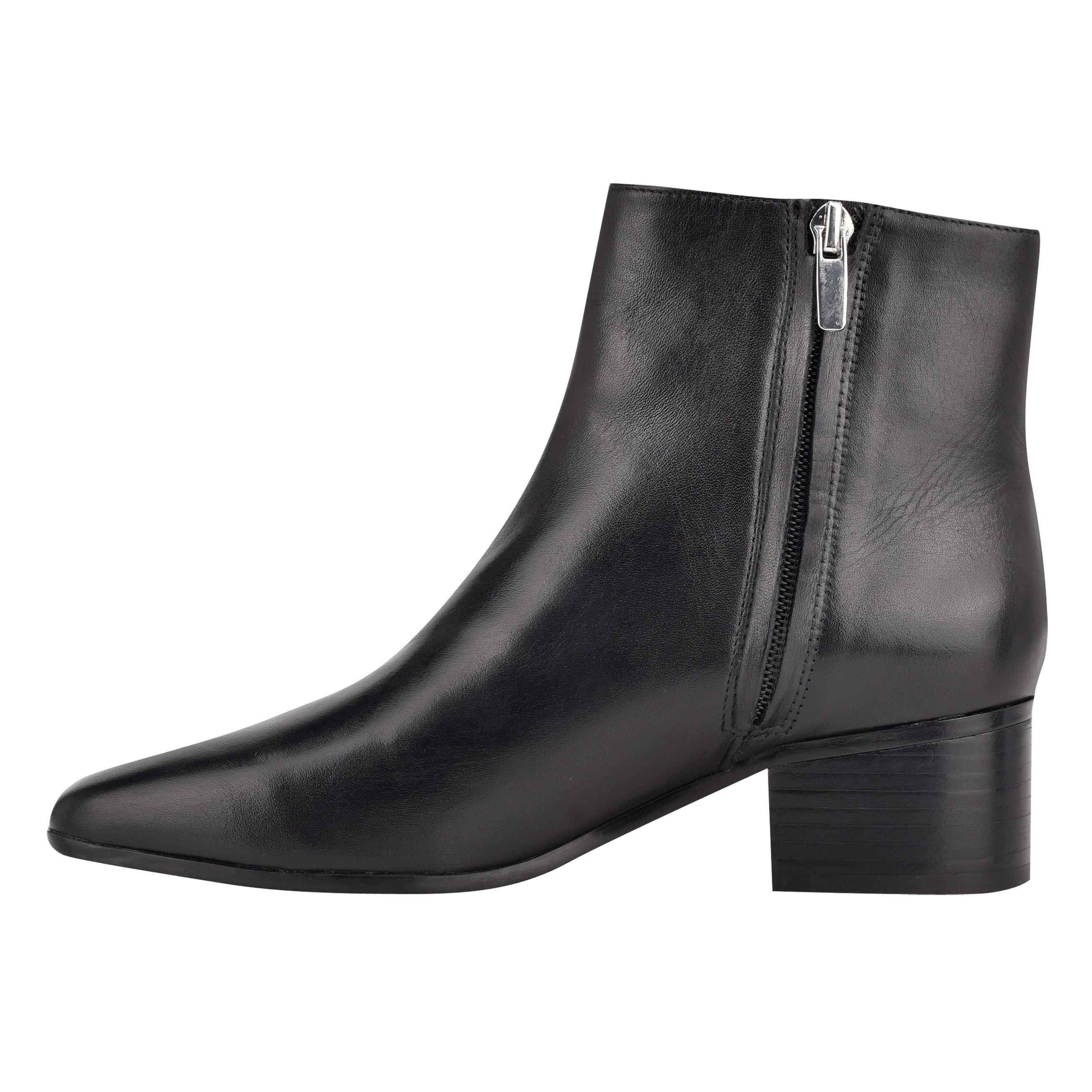 nine west cahluz booties