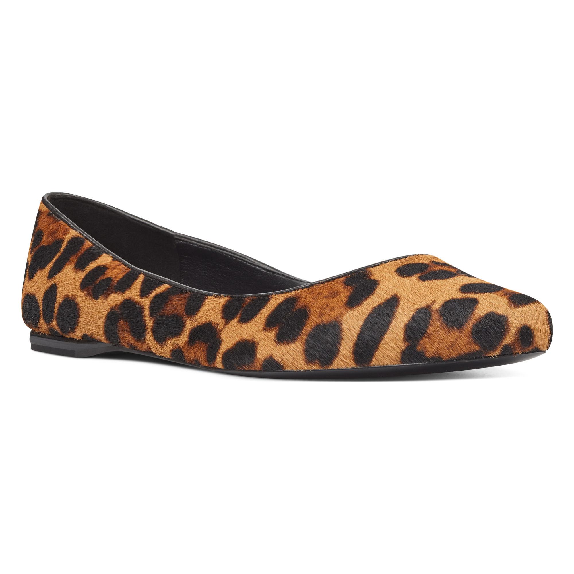nine west leopard flats