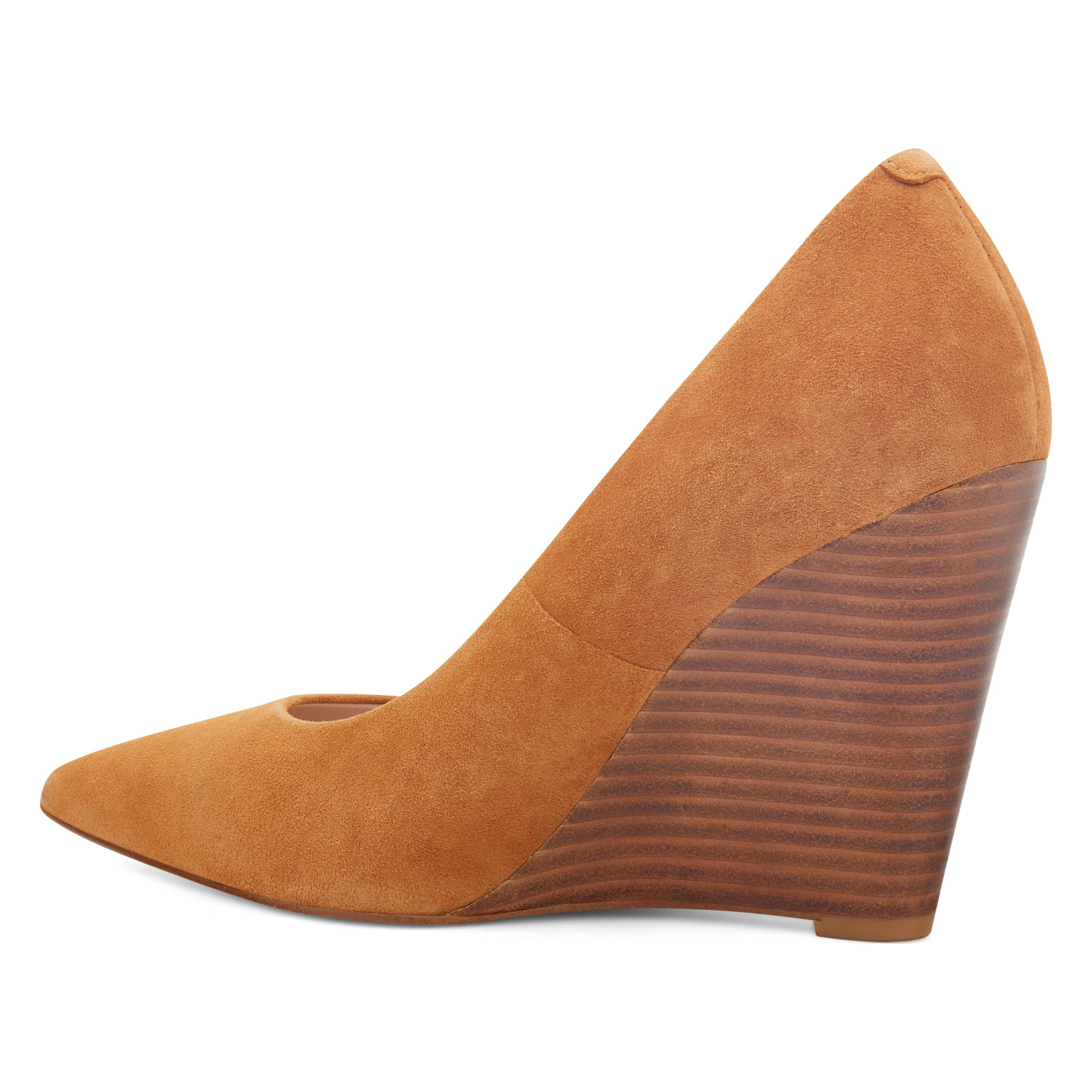 vintageluv wedge pumps