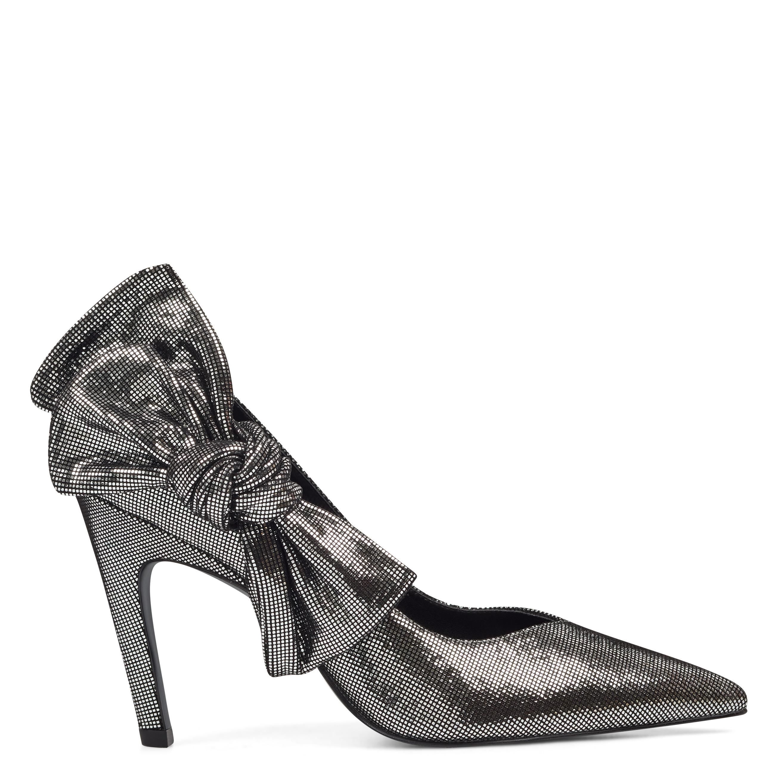 quavissa pointy toe bow pumps