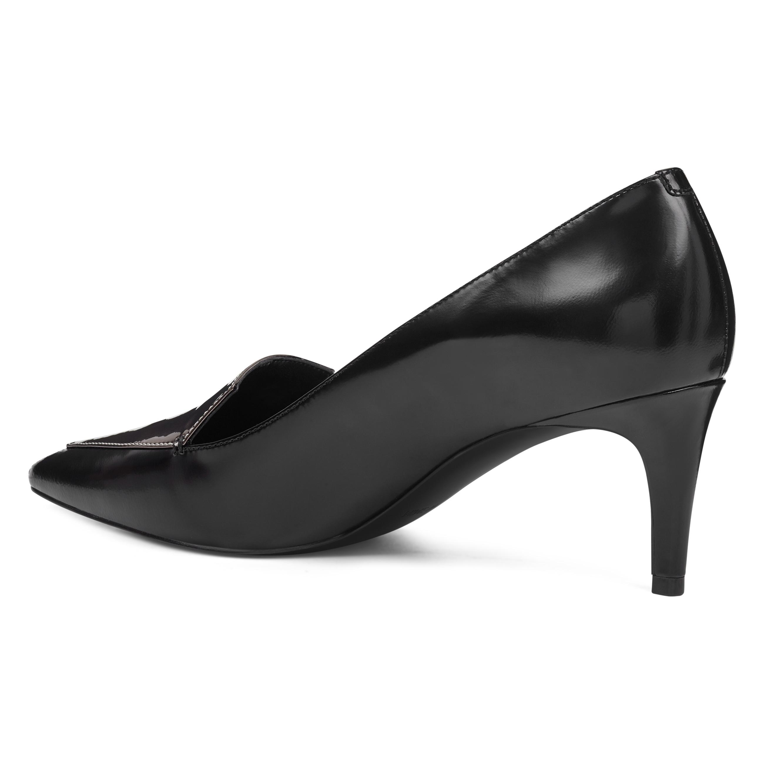 nine west sharpin