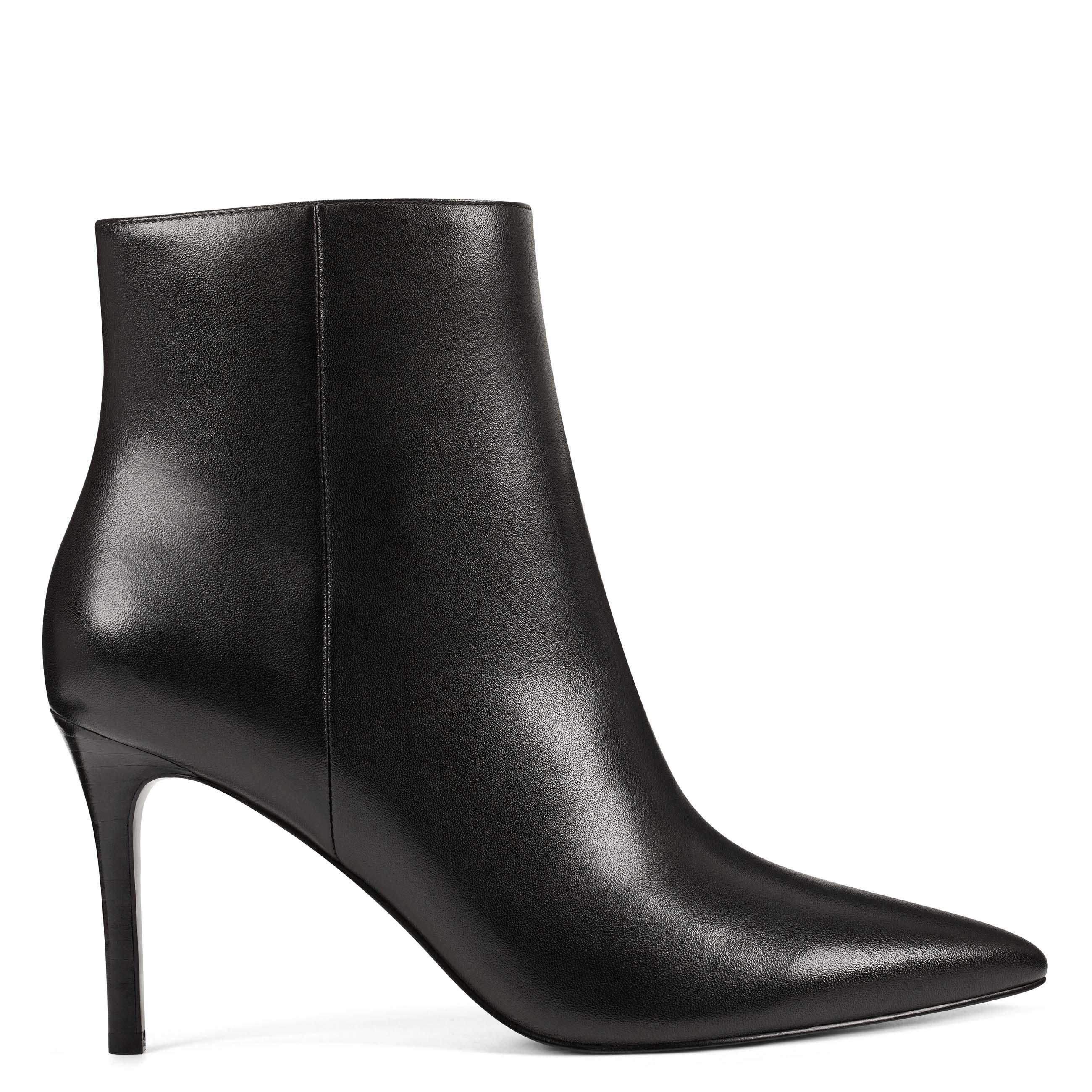 nine west lestife round toe boots