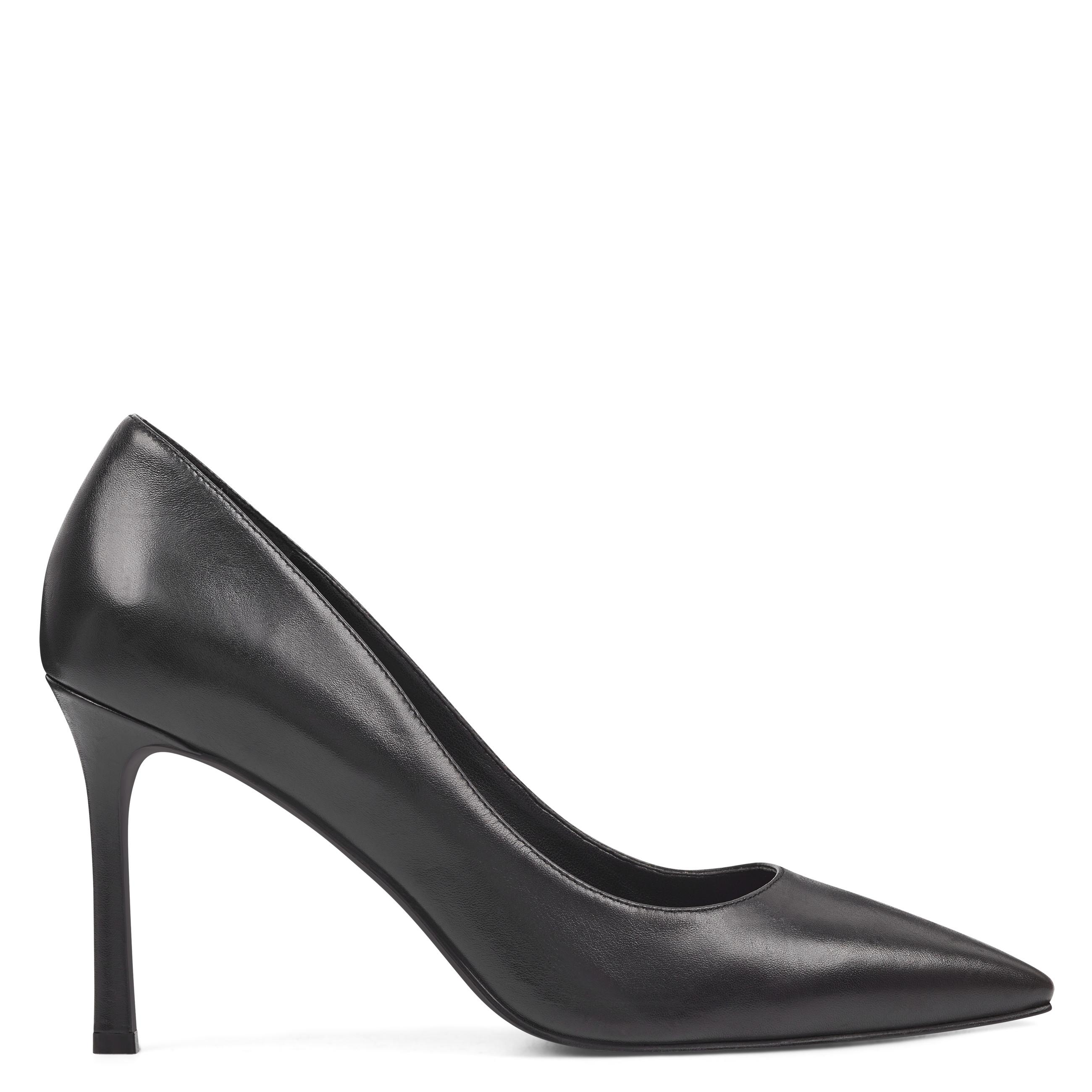nine west square toe pumps