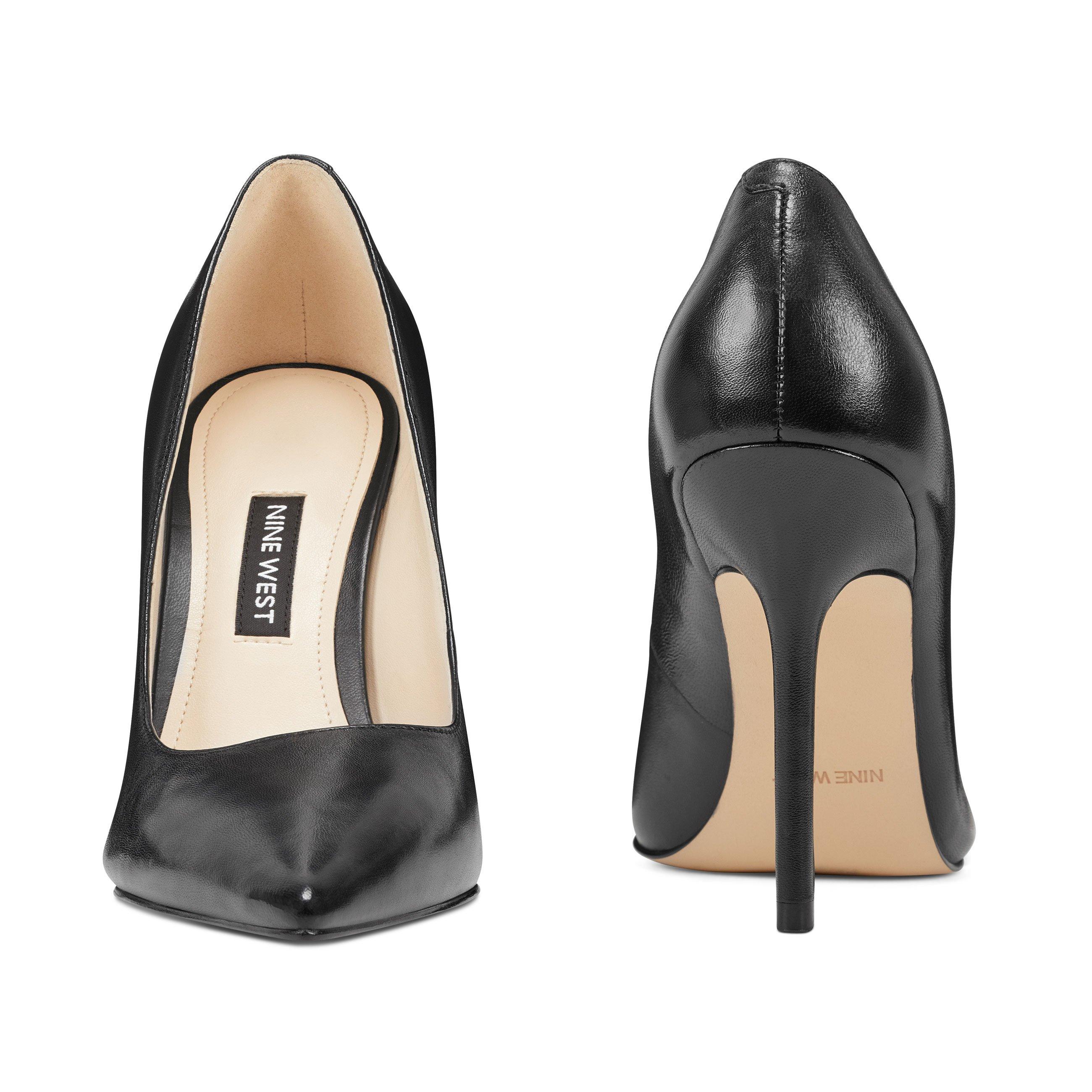 Nine West Bliss Pointy Toe Pumps in Black Leather (Black) - Lyst
