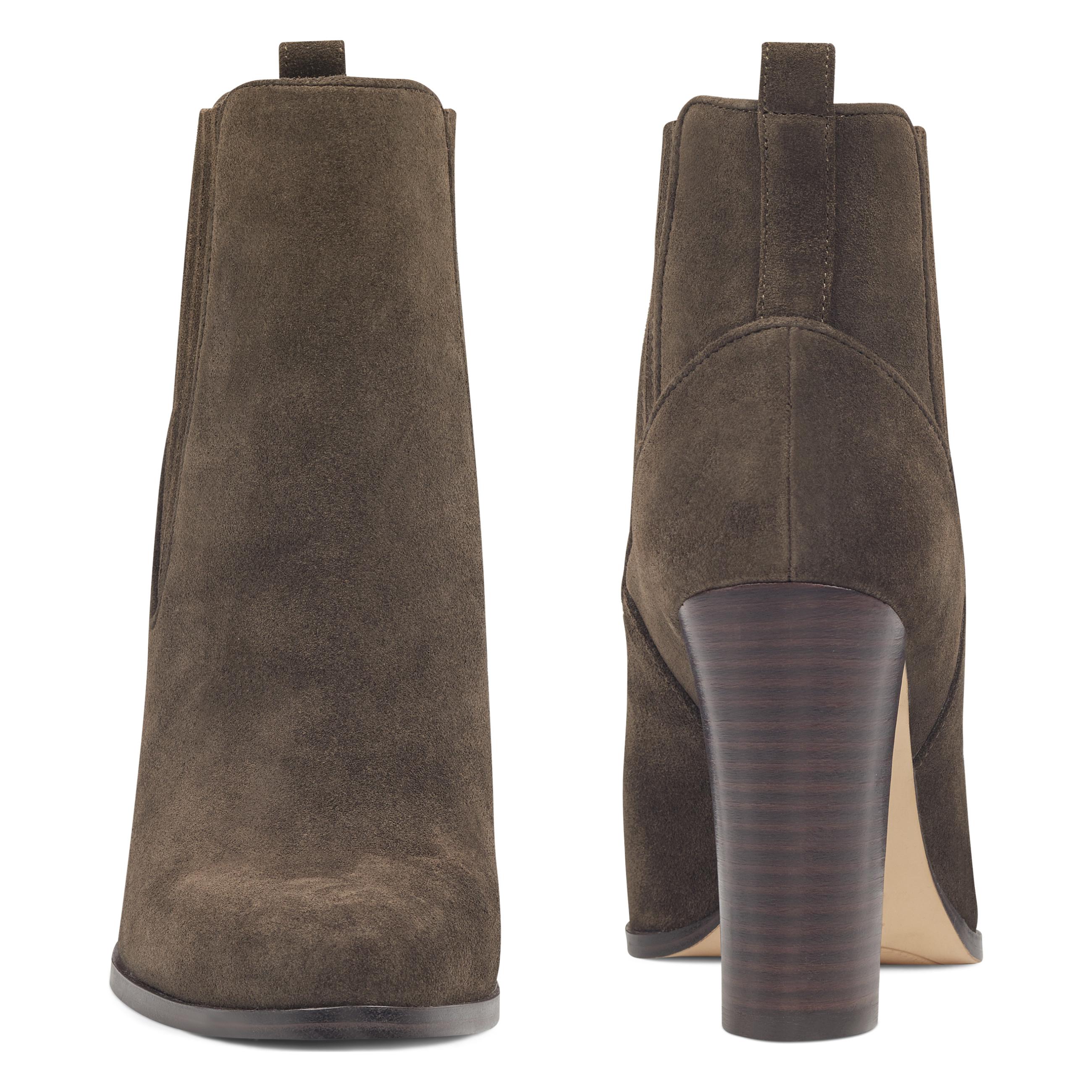 nine west querelle gore platform boot