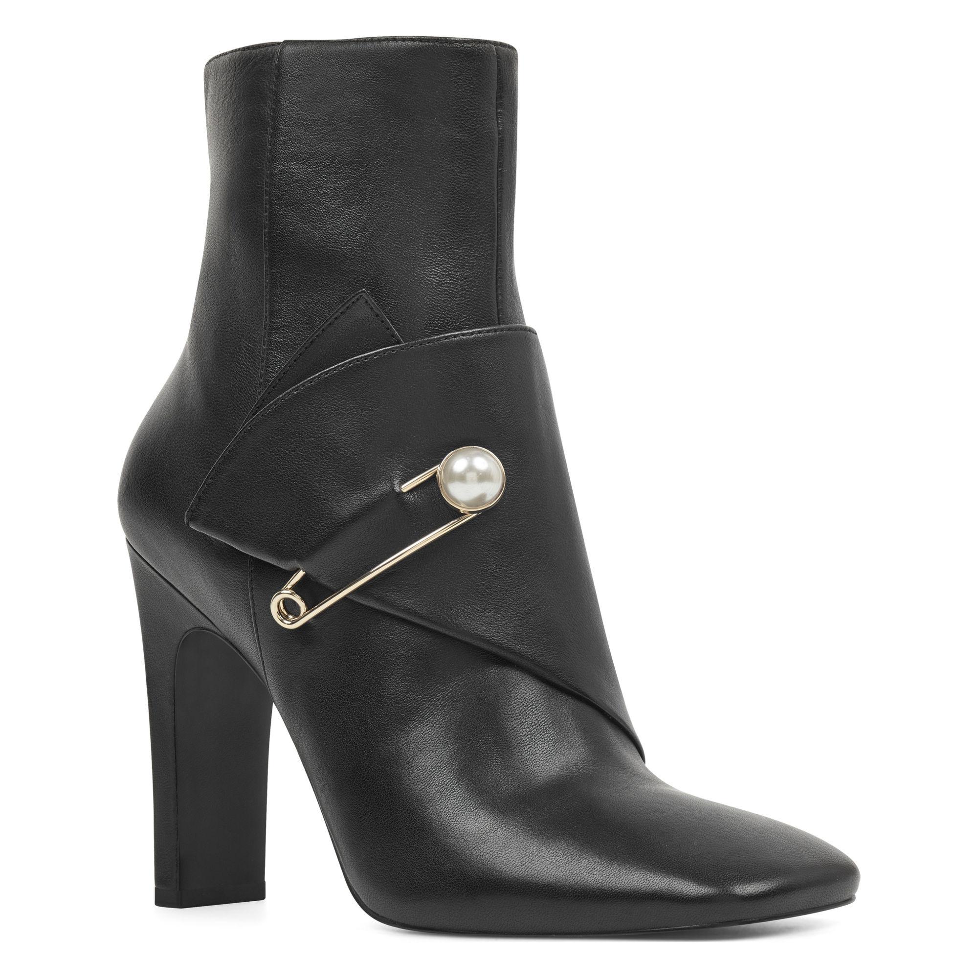 Nine West Leather Quitit Booties in 