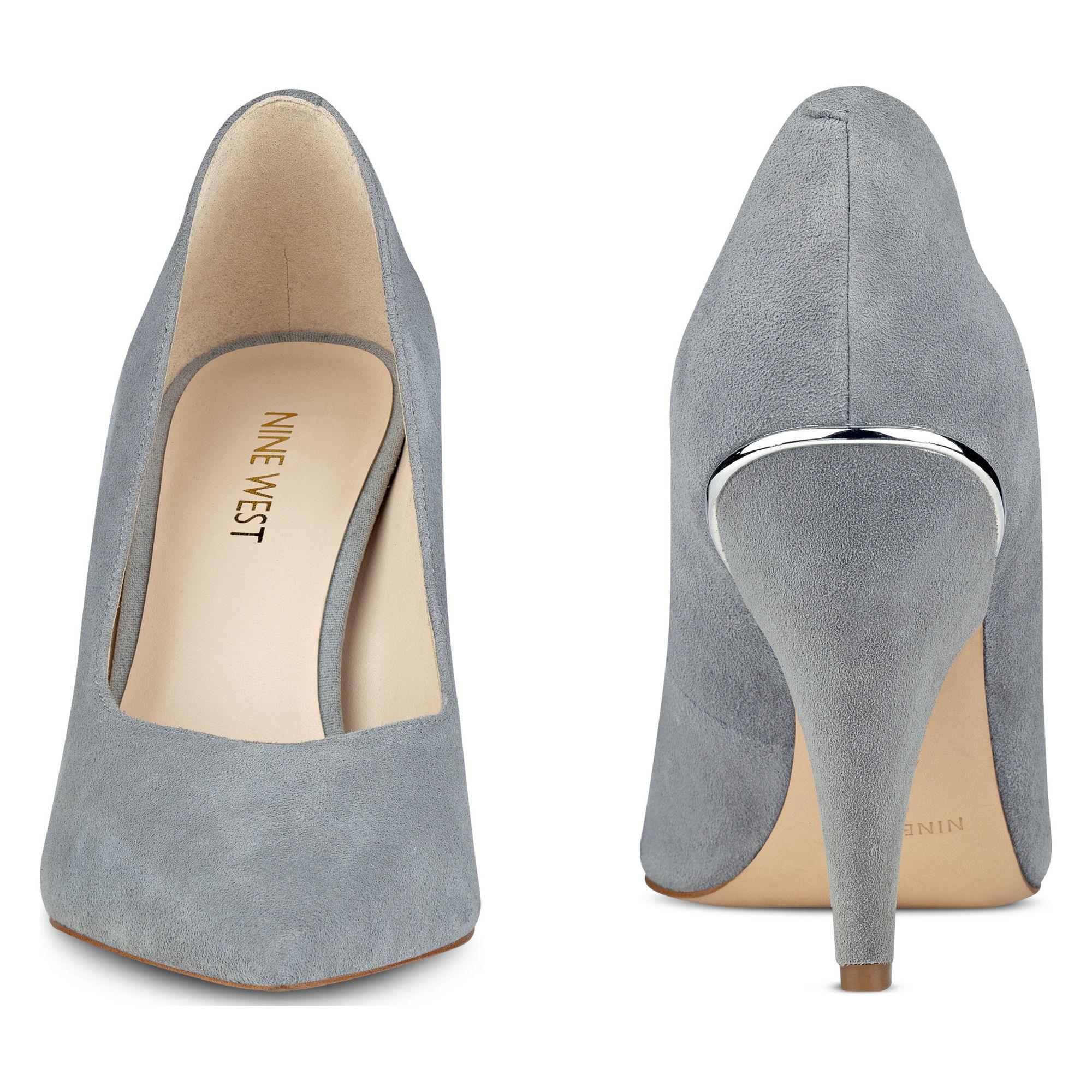 nine west whistles pump