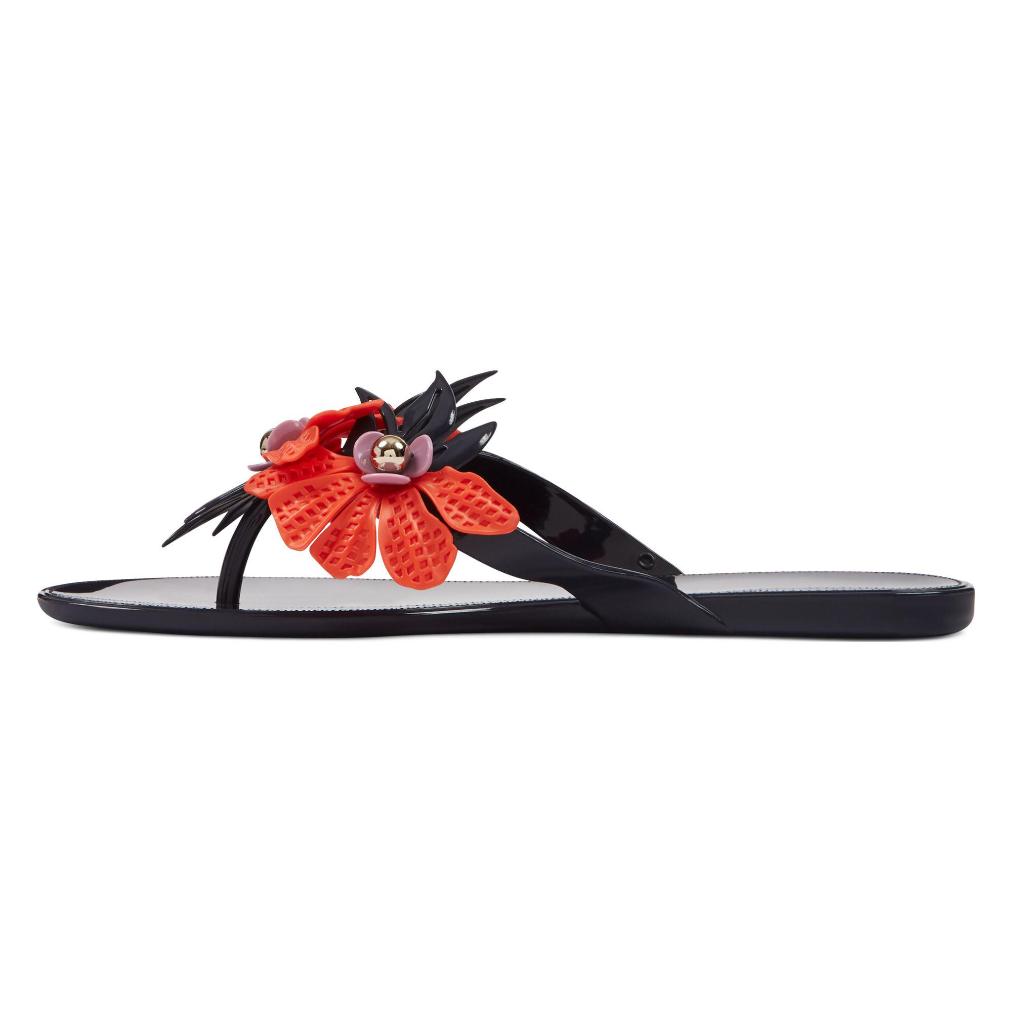 nine west macinee jelly sandals