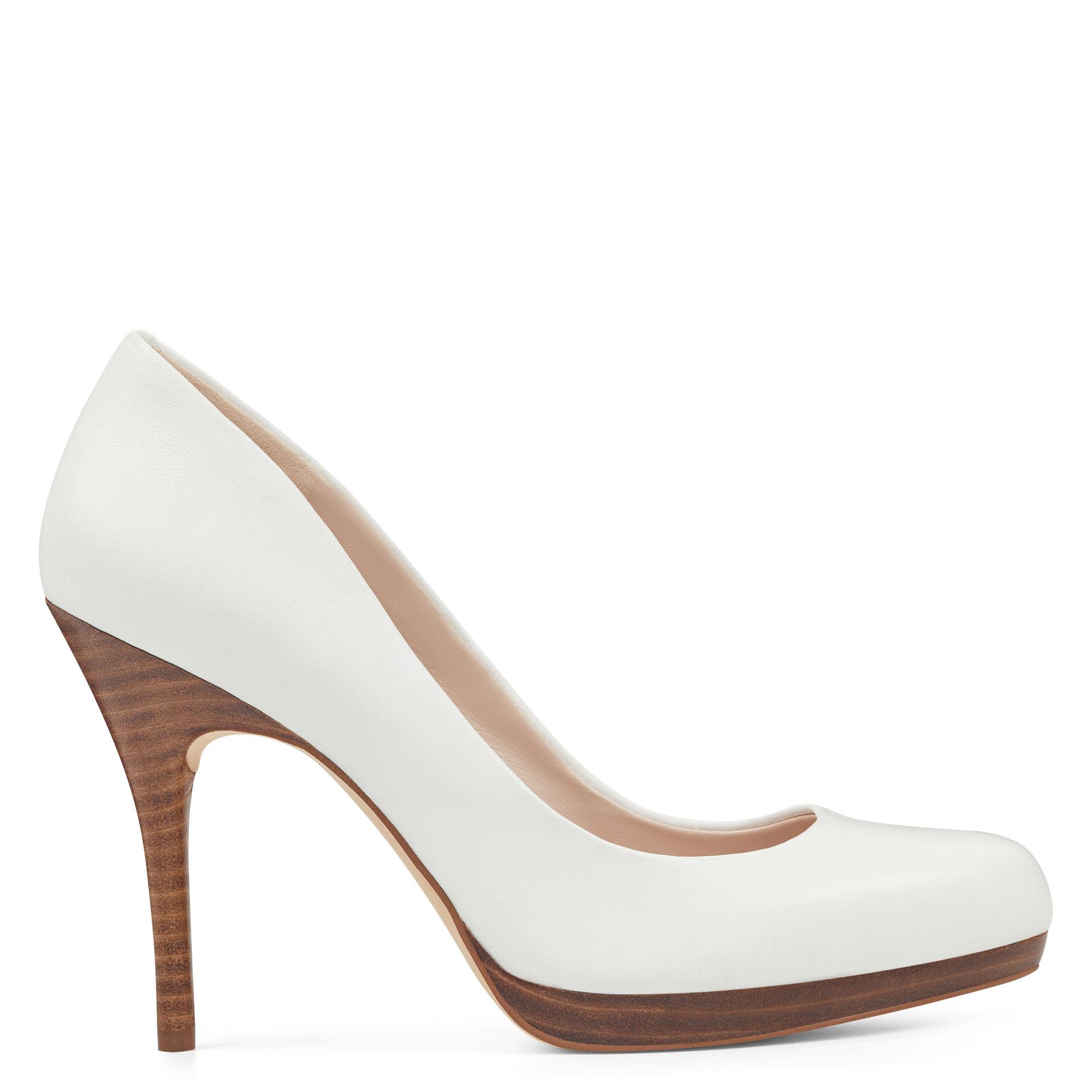 nine west kristal platform pumps