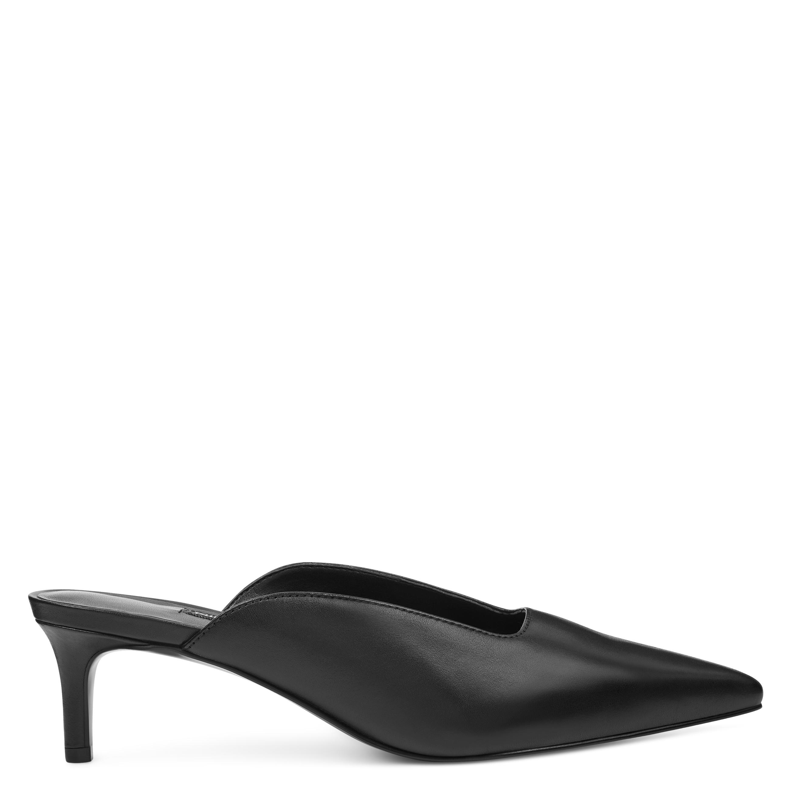 famille pointy toe mules