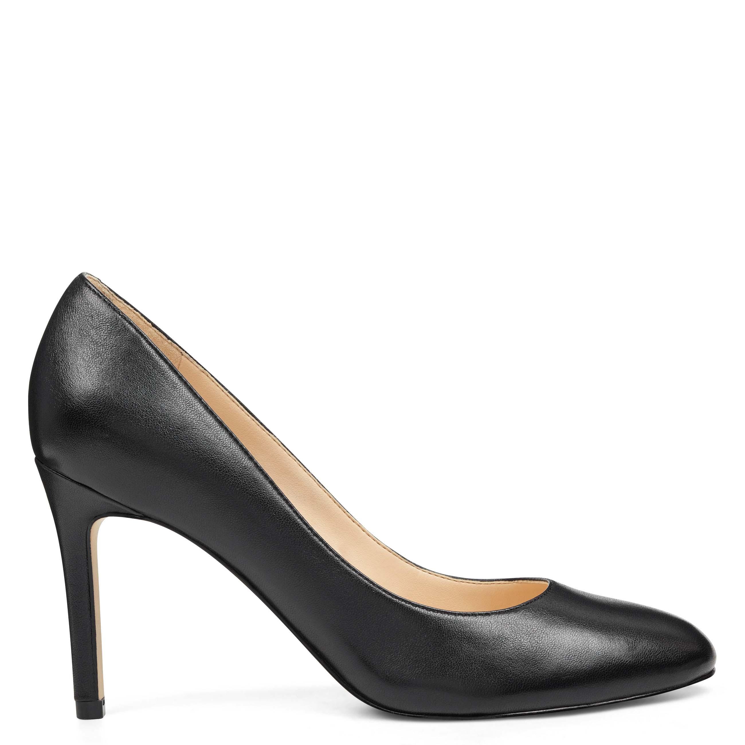 nine west square toe pumps
