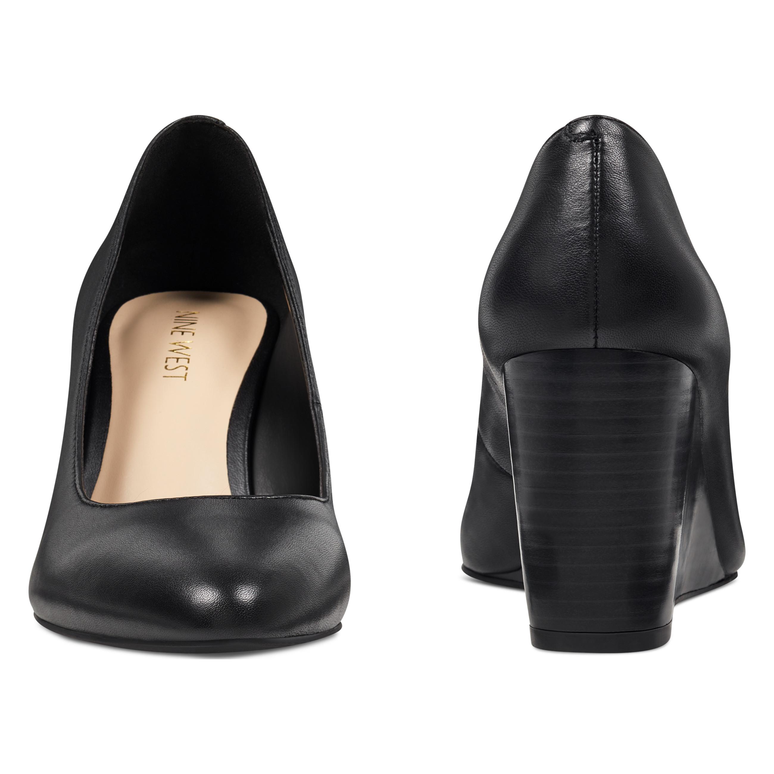nine west jazzin almond toe wedges