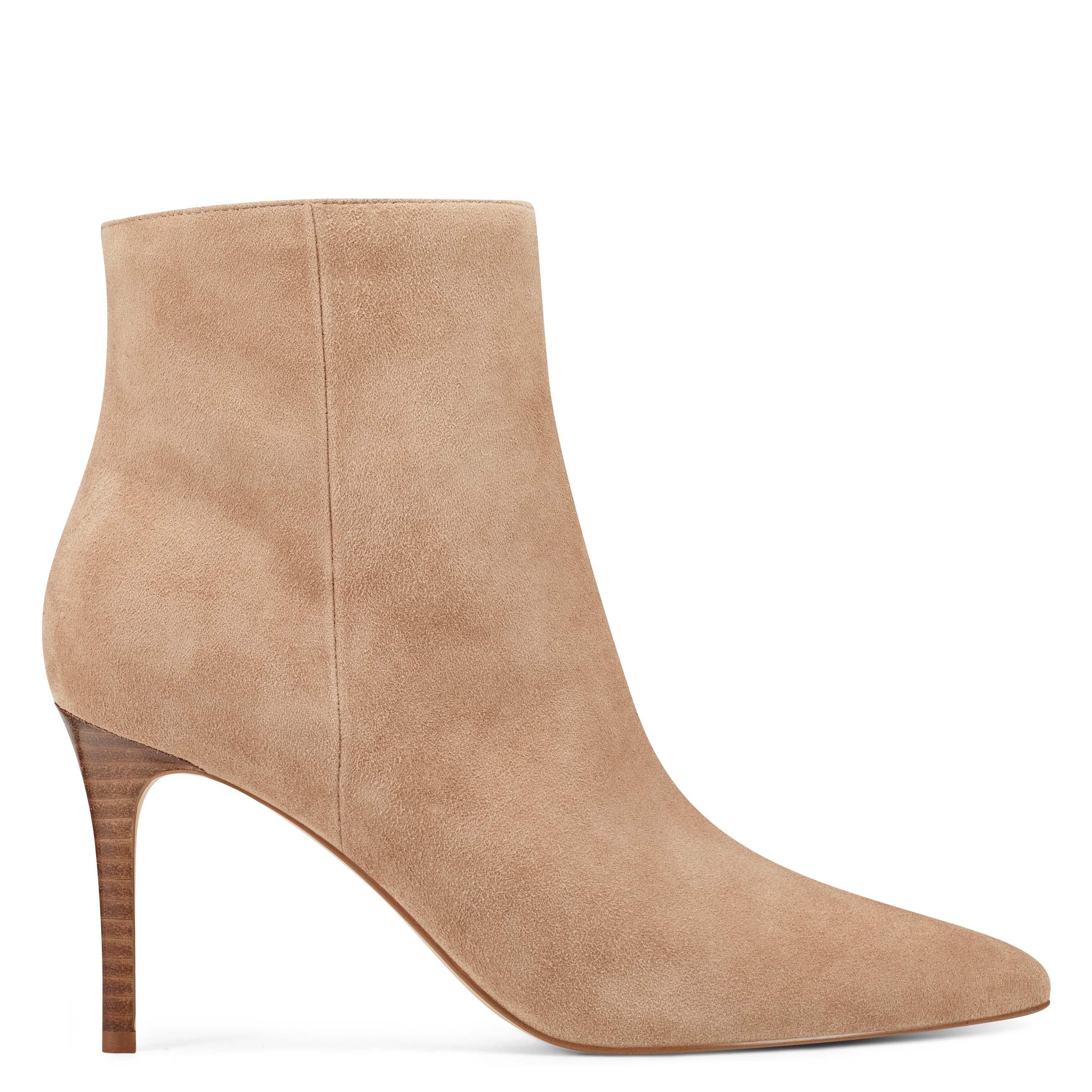 nine west lestife round toe boots