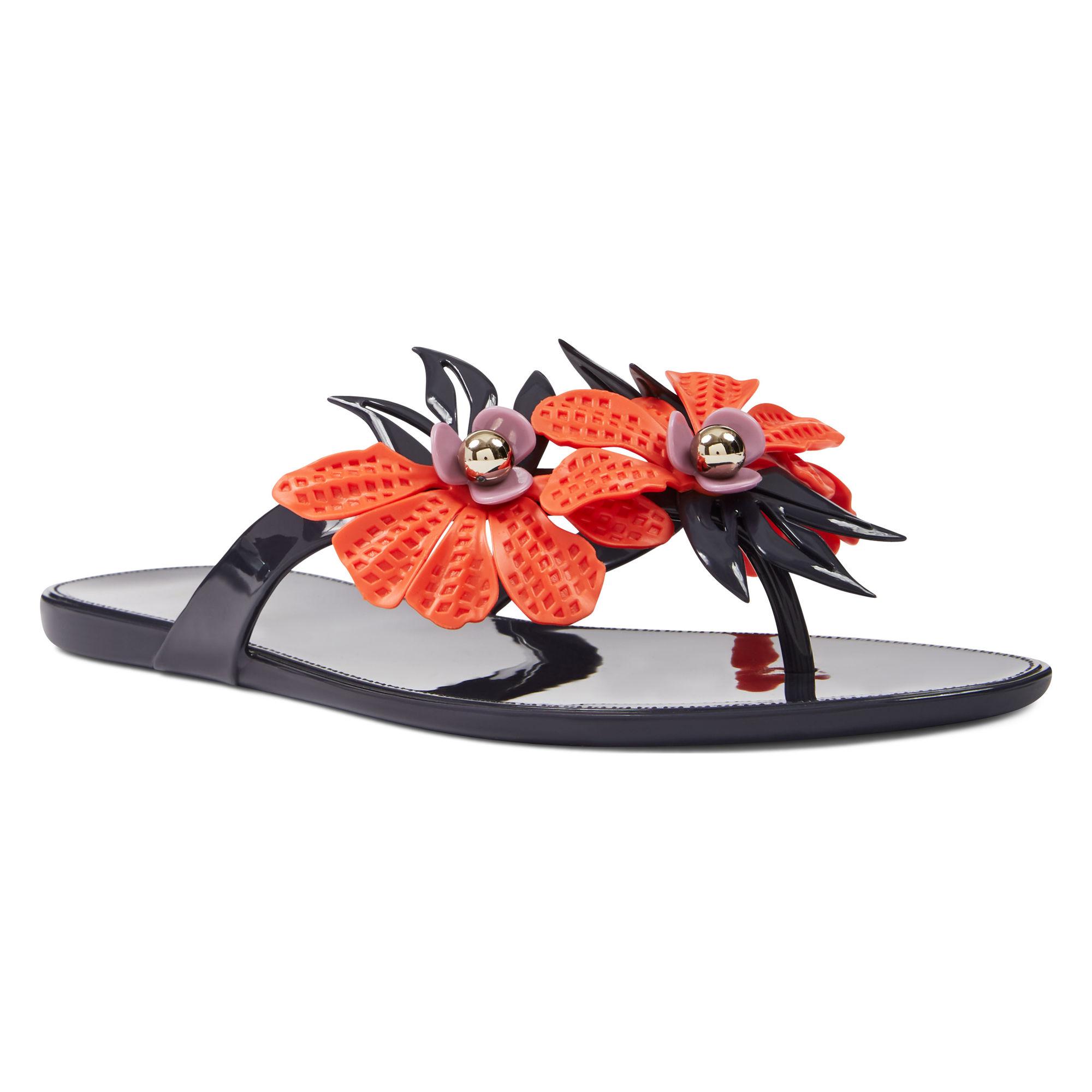 nine west macinee jelly sandals