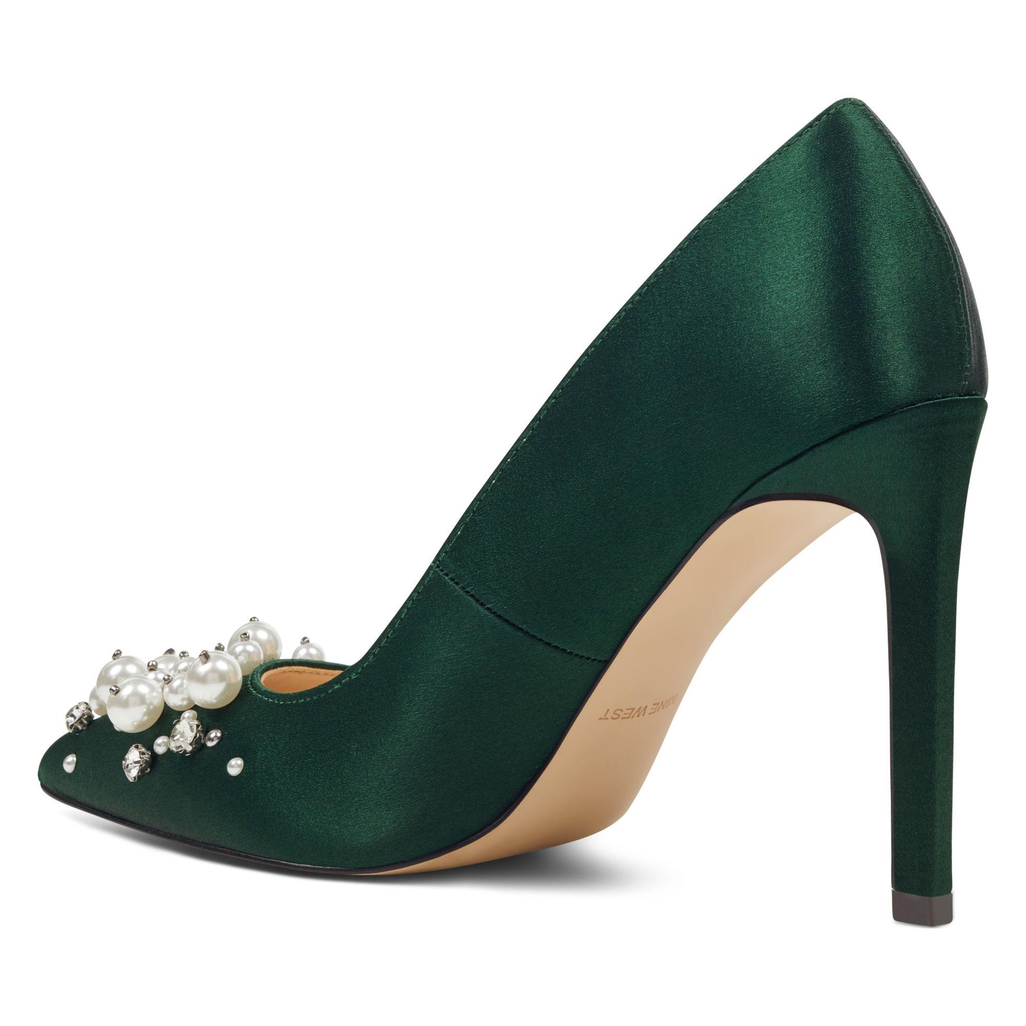 nine west green pumps