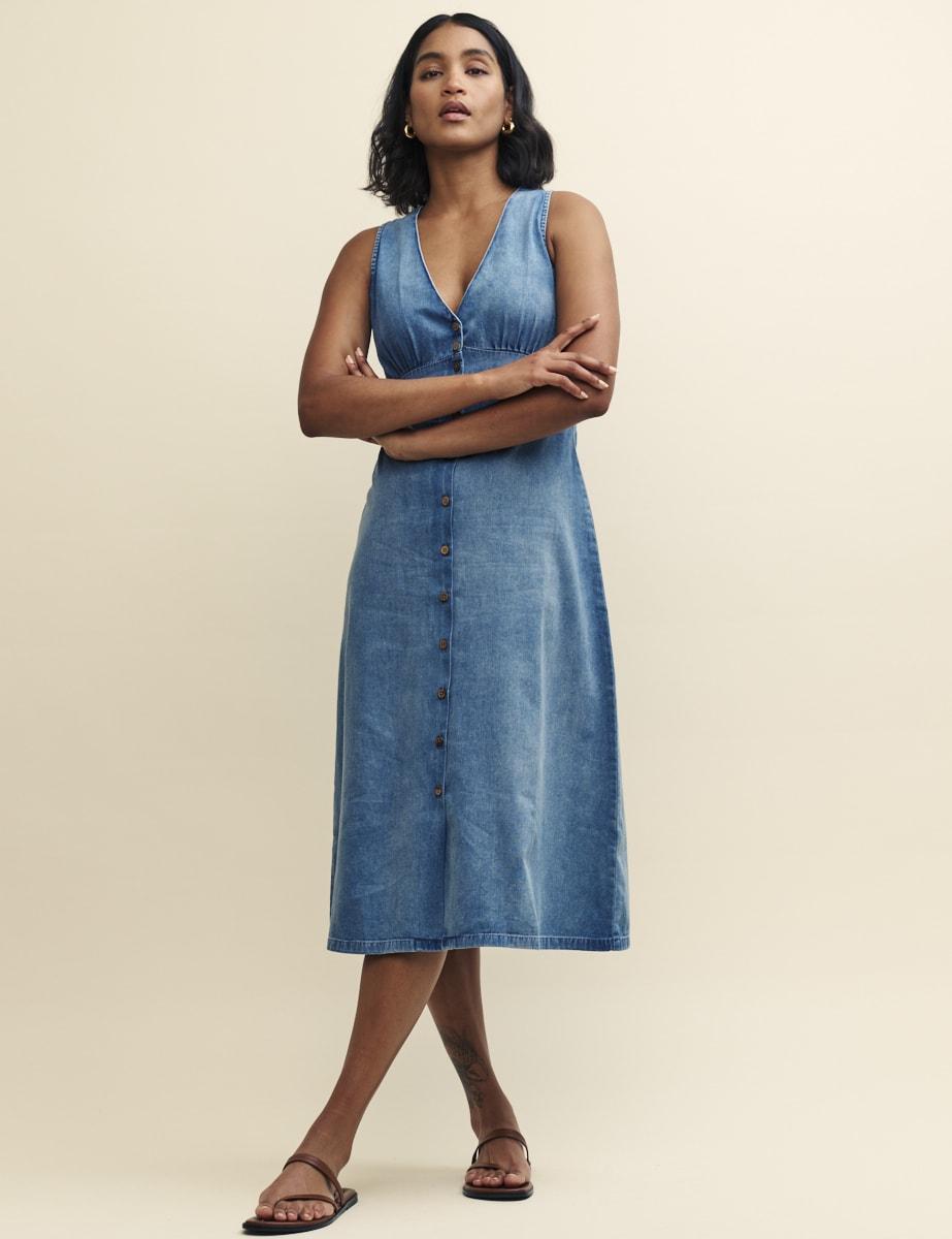 Nobody's Child Light Wash Denim Sandra Midi Dress in Blue | Lyst UK