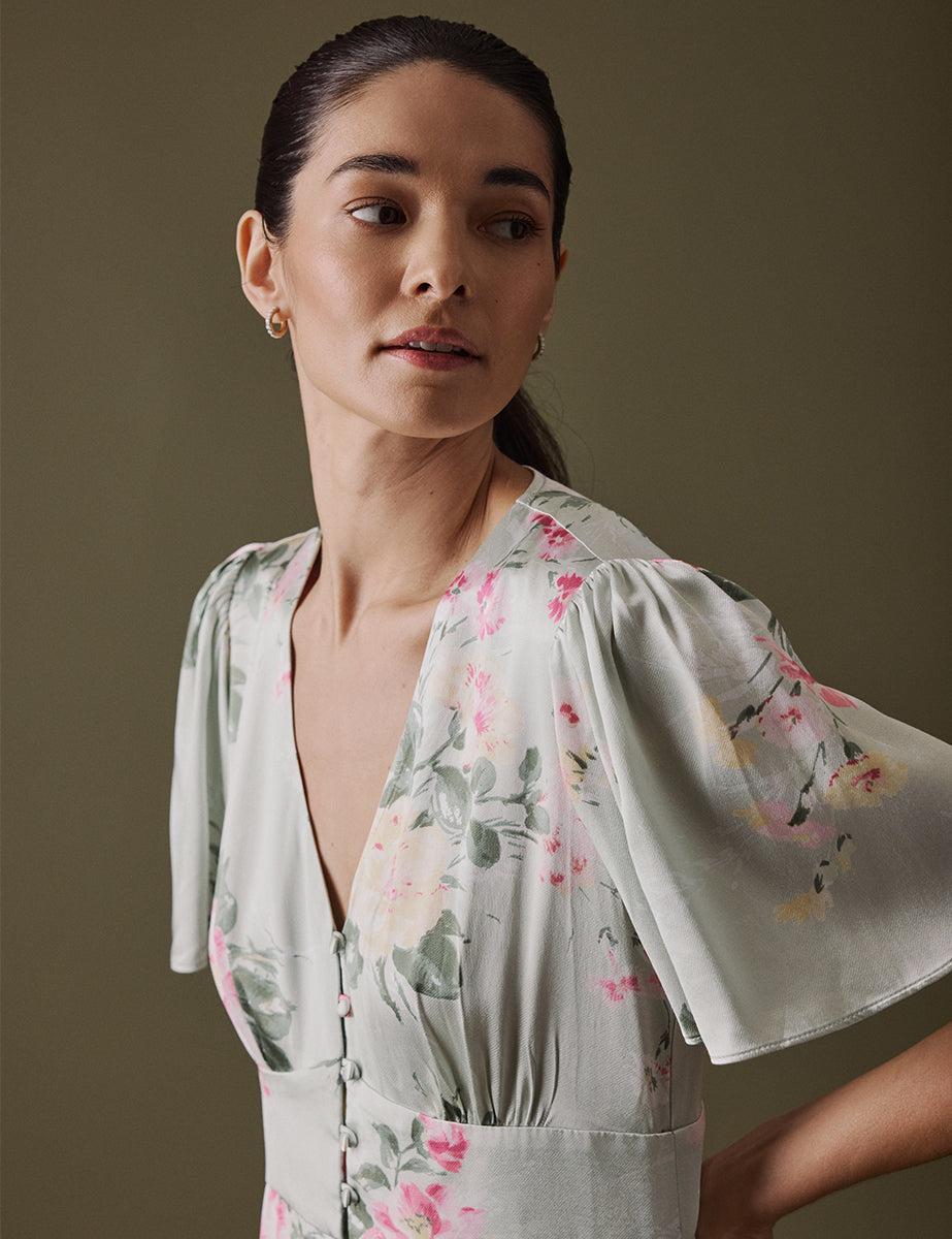 floral green v neck midi erin dress Nobody's Child Blooming Roses V Neck Midi Erin Bridesmaids Dress in Green