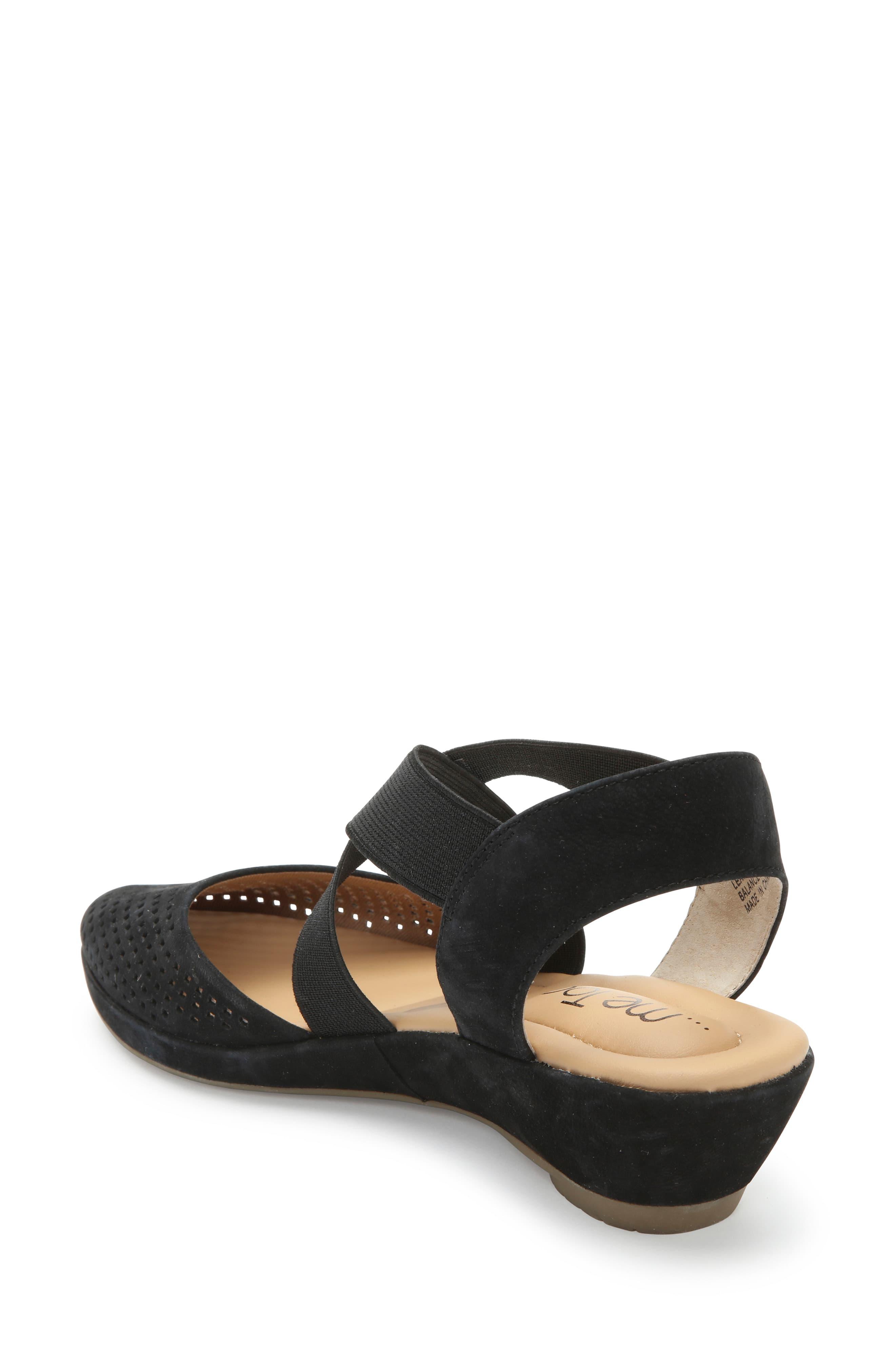 me too nita wedge sandal