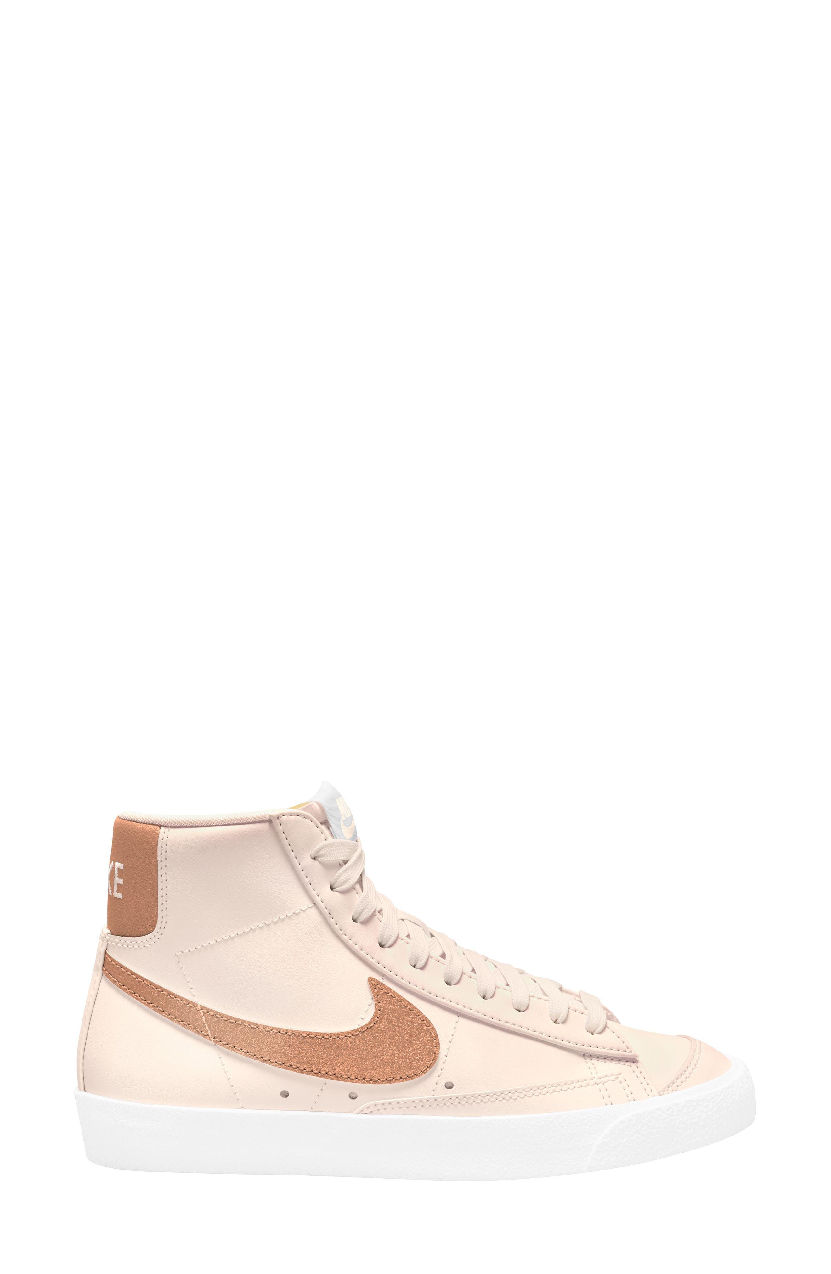 Nike Blazer Mid '77 Se Sneaker in Pink Lyst