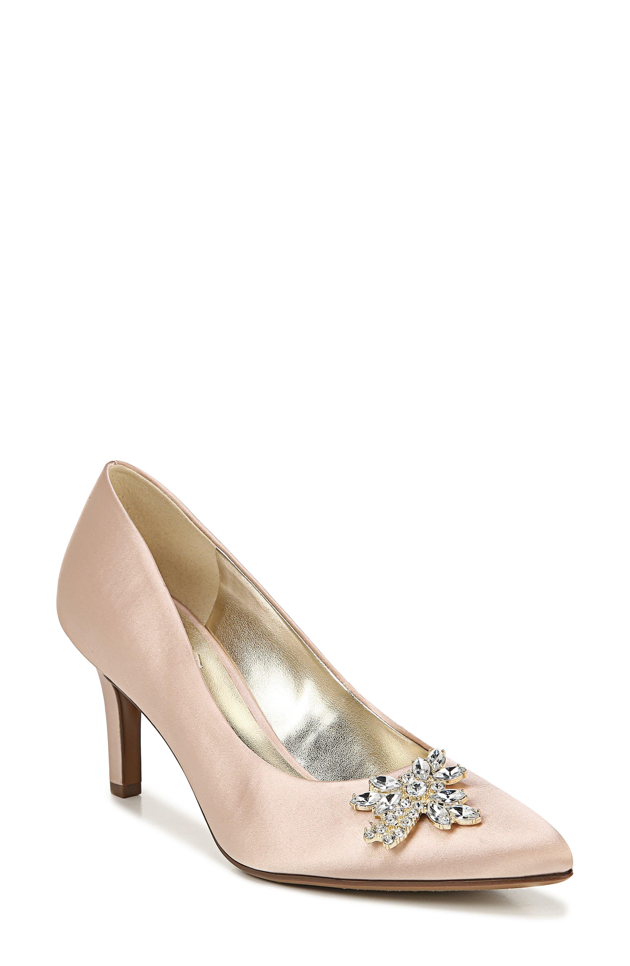 naturalizer natalie pointy toe pump