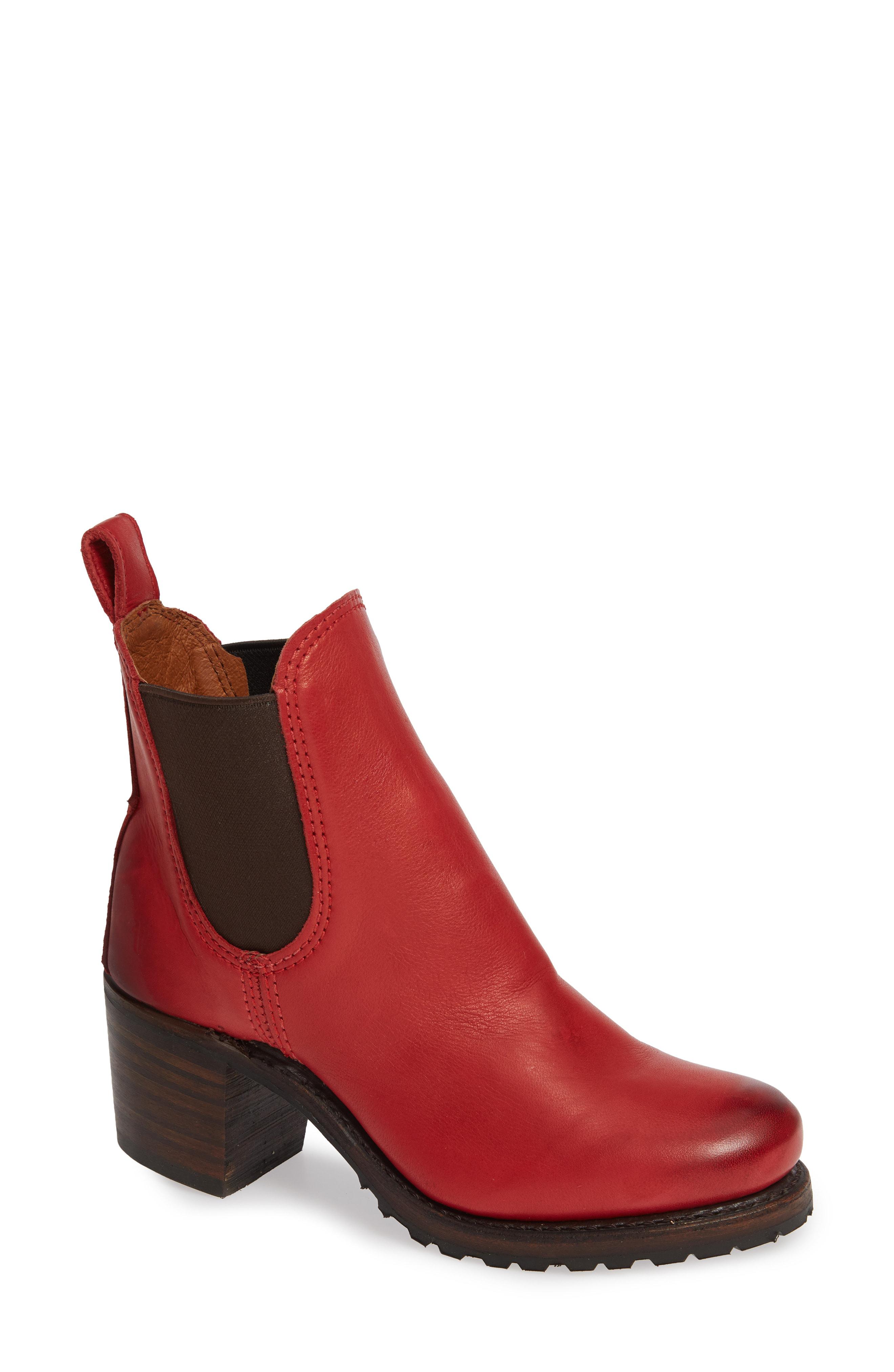 frye women's sabrina chelsea boot