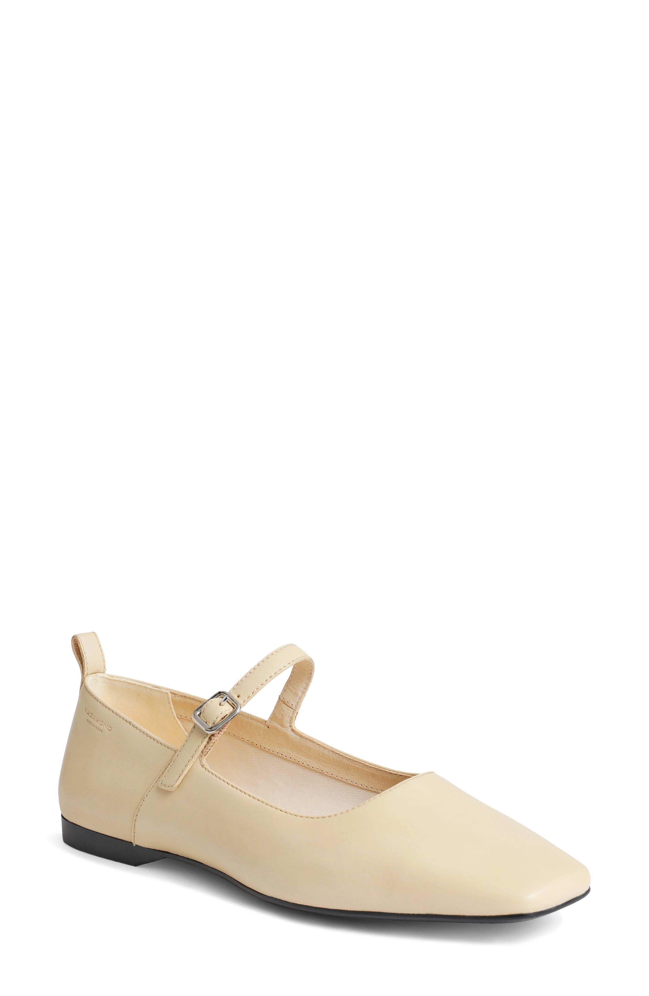 Vagabond Shoemakers Delia Mary Jane Flat in Natural | Lyst