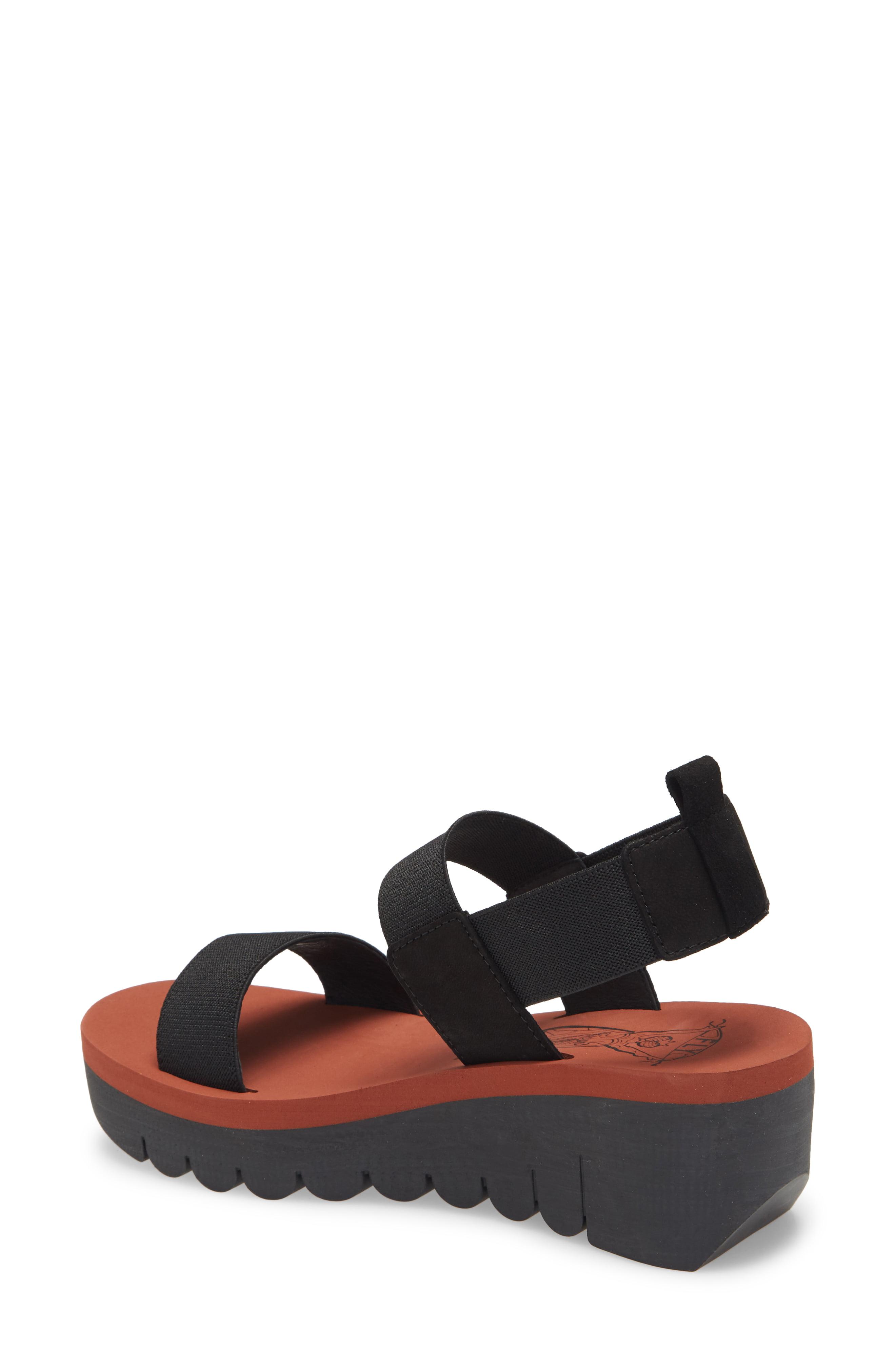Fly London Yaci Wedge Sandal in Black - Lyst