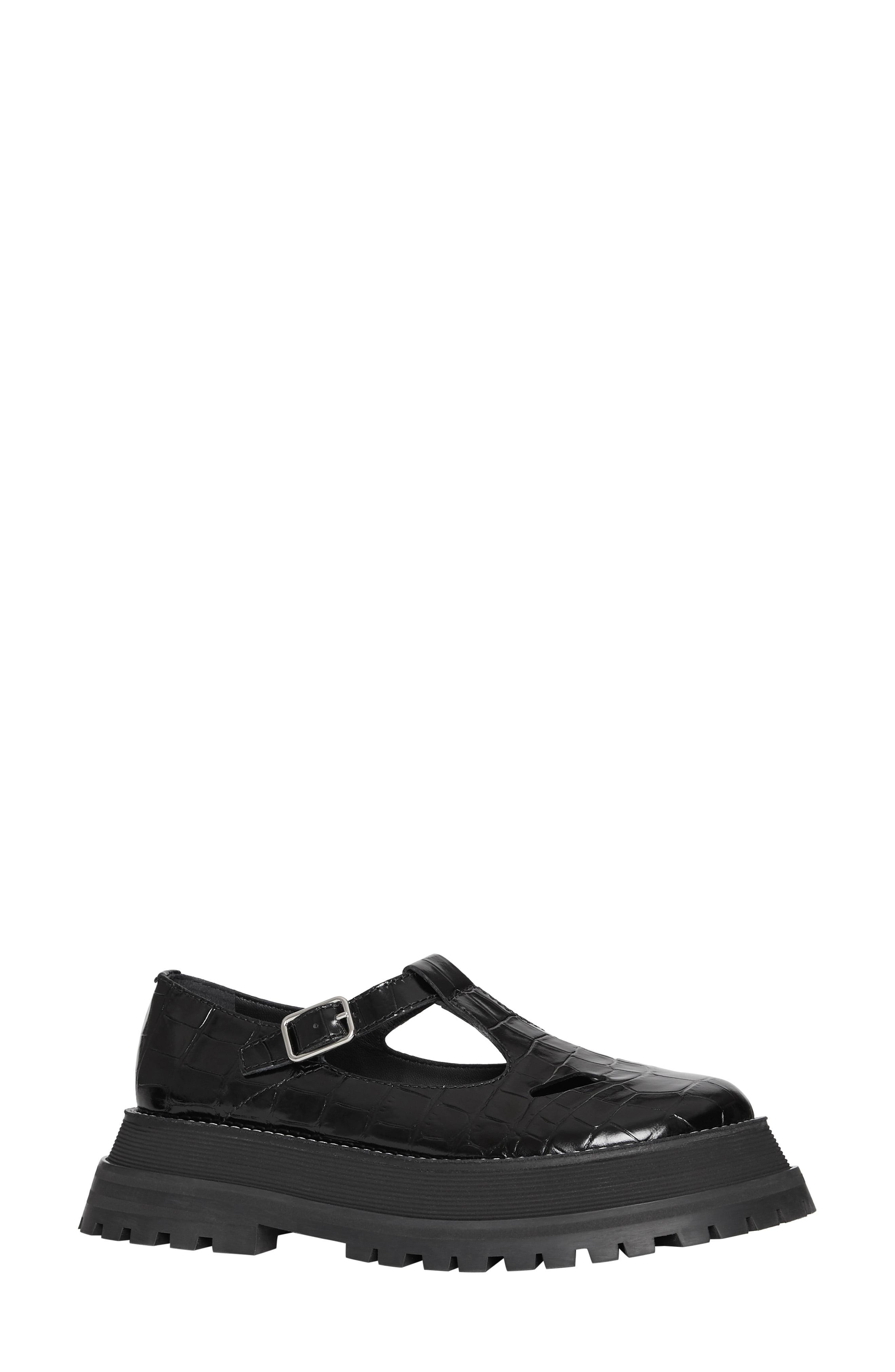 Burberry Embossed Leather T-bar Shoes in Black | Lyst