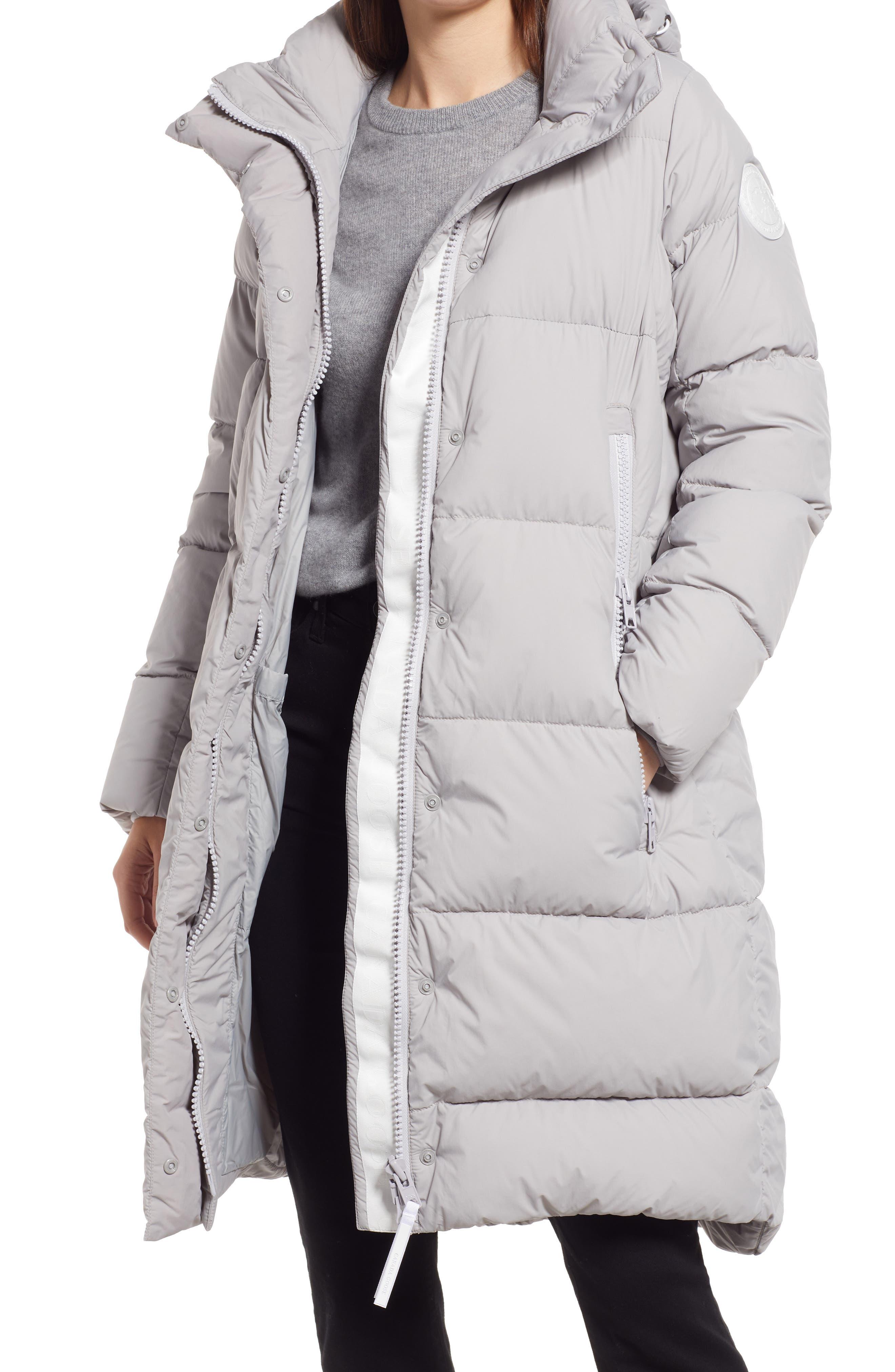 Canada Goose Byward 750 Fill Power Down Packable Parka in Gray Lyst