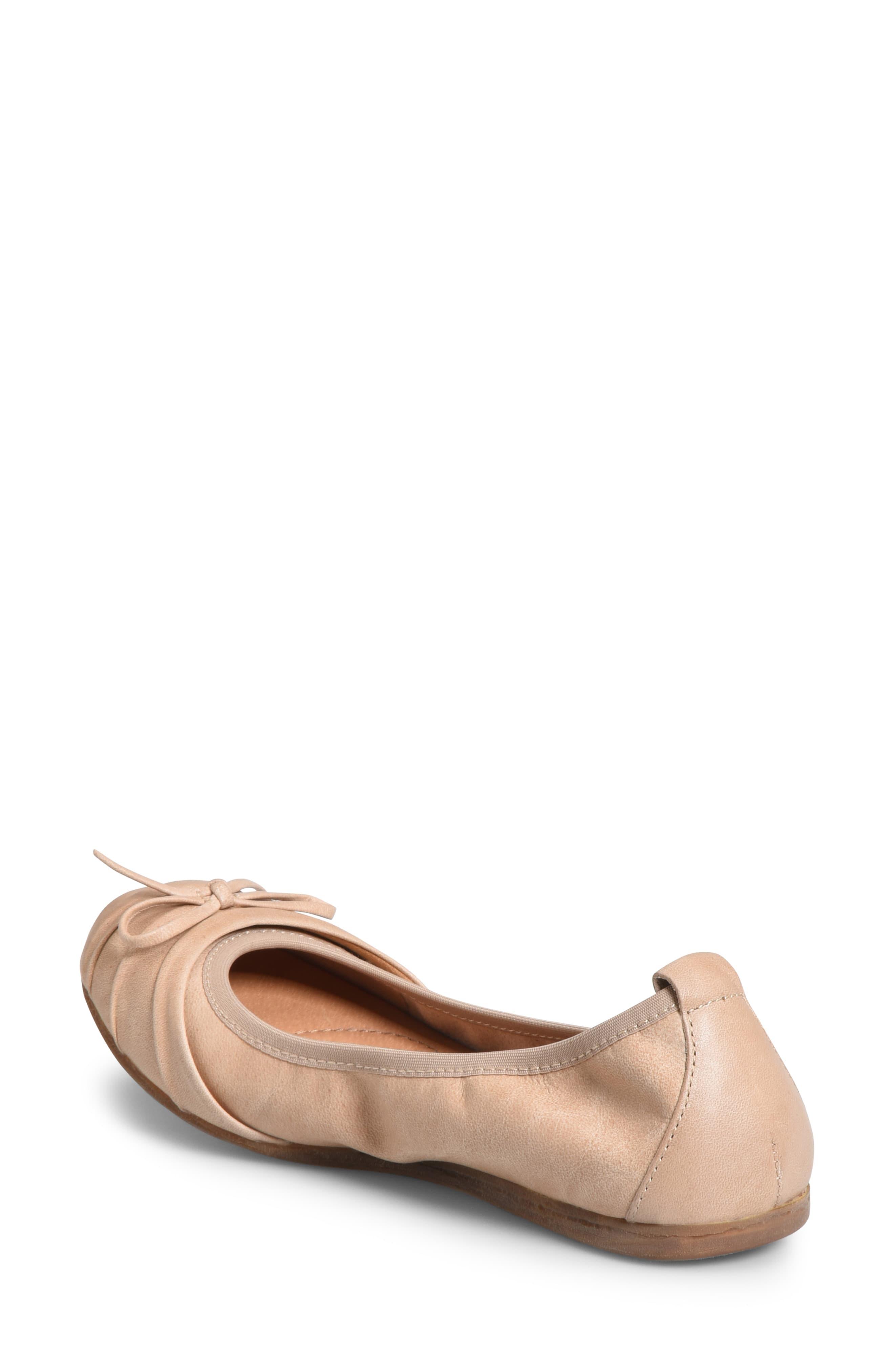 born chelan ballet flat