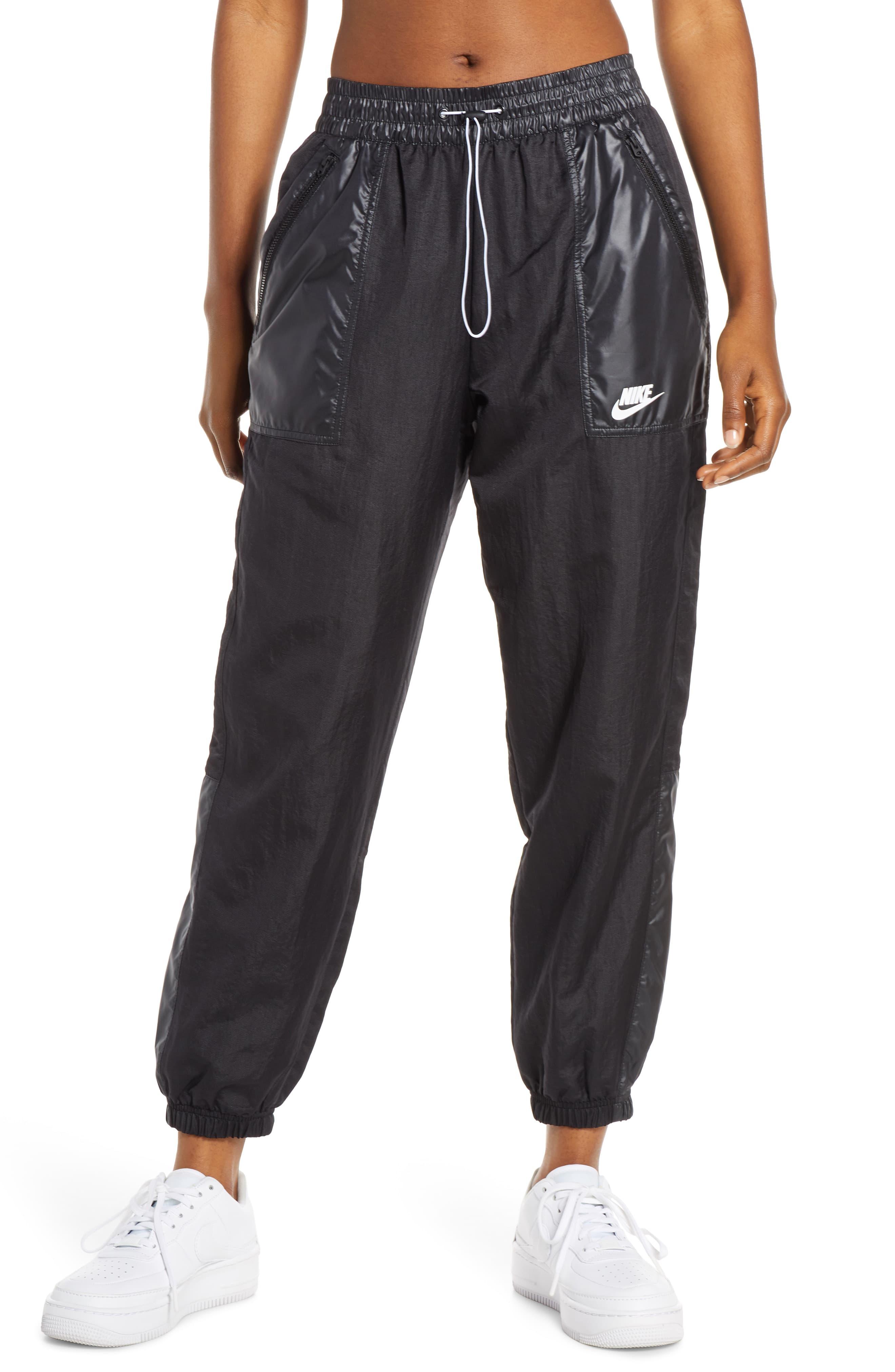 Nike Sportswear Woven Cargo Pants in Black/ White (Black) - Lyst